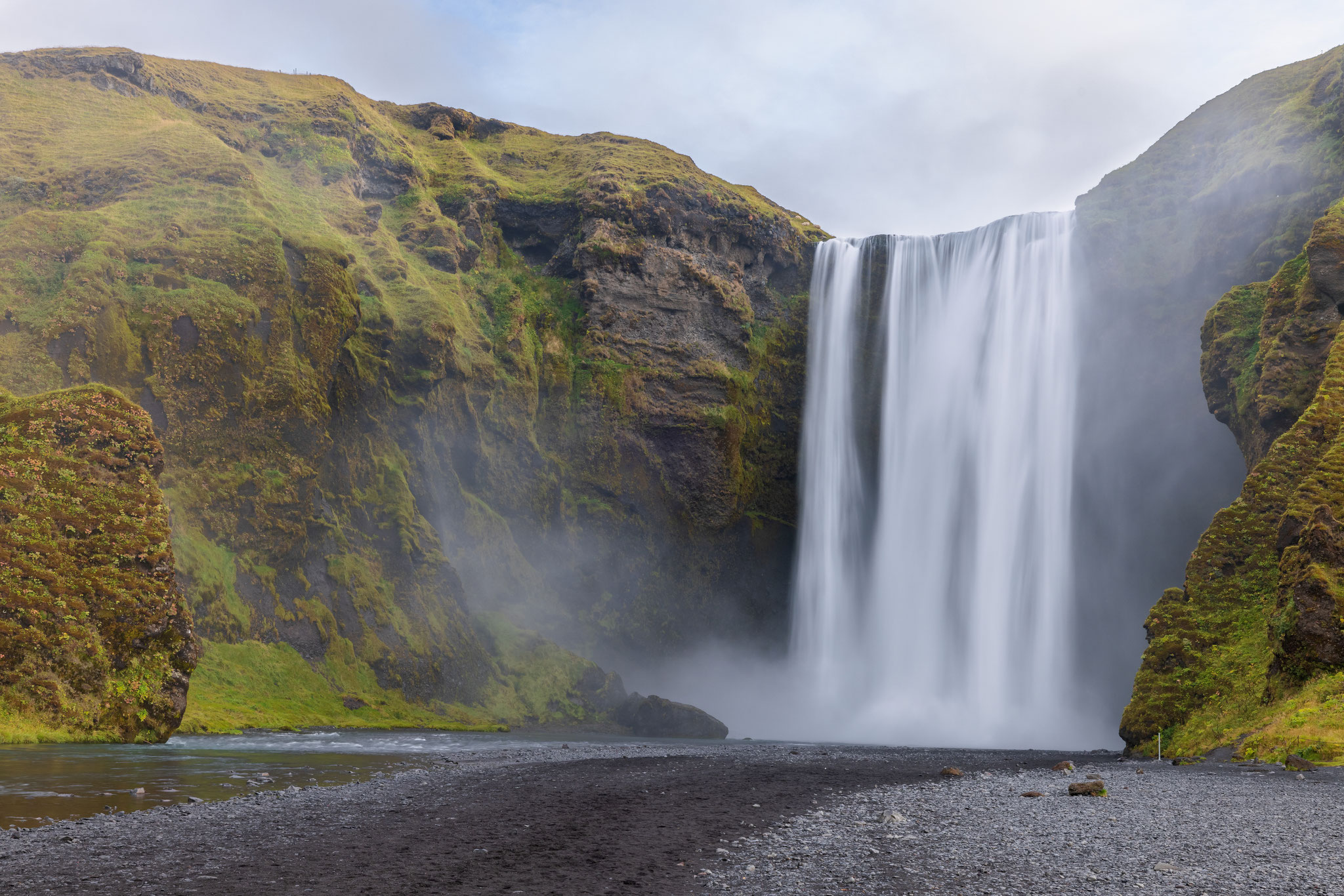 Skogafoss - noch ohne Menschen