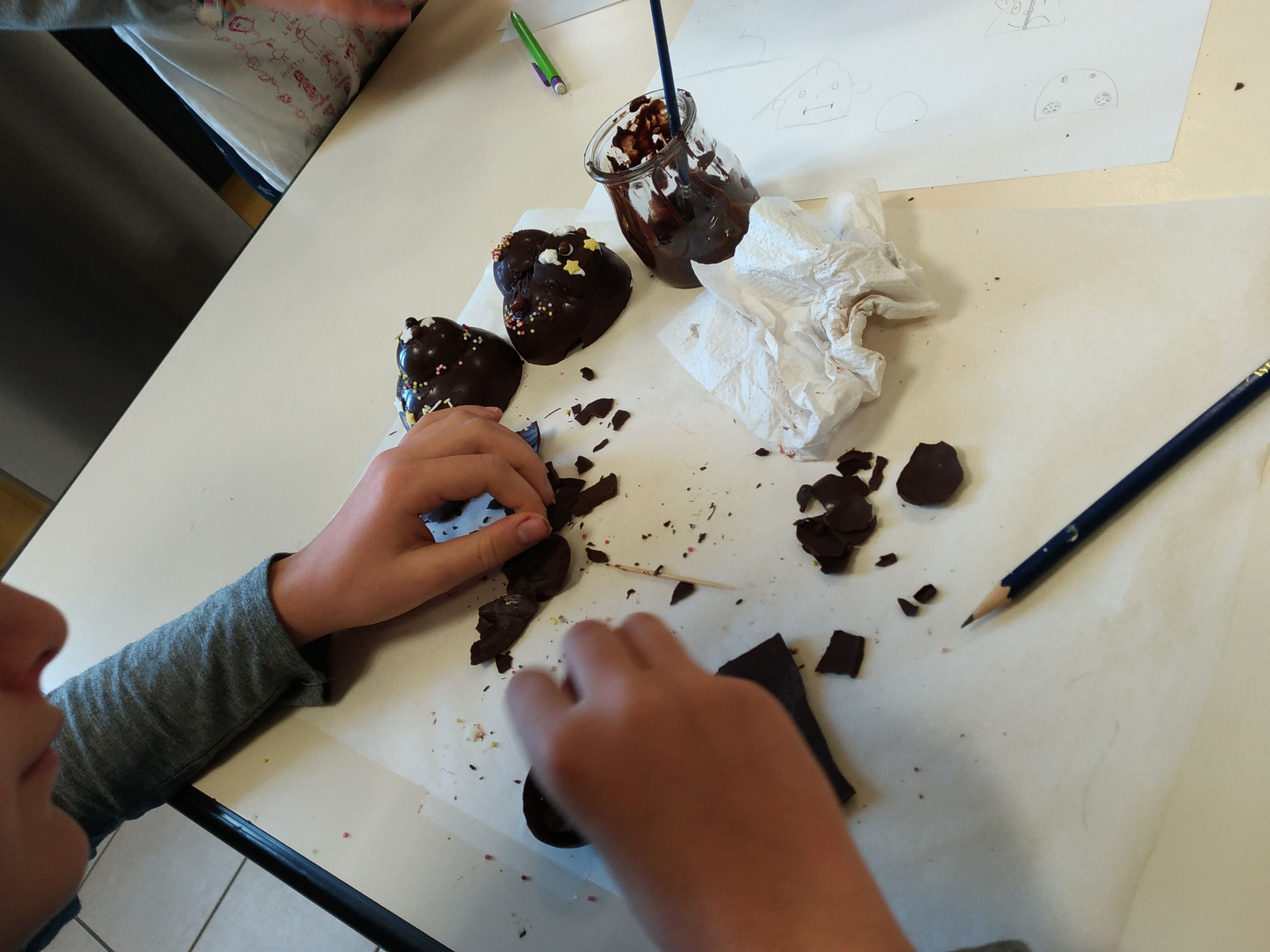 En pleine création "Atelier sculpture en chocolat"