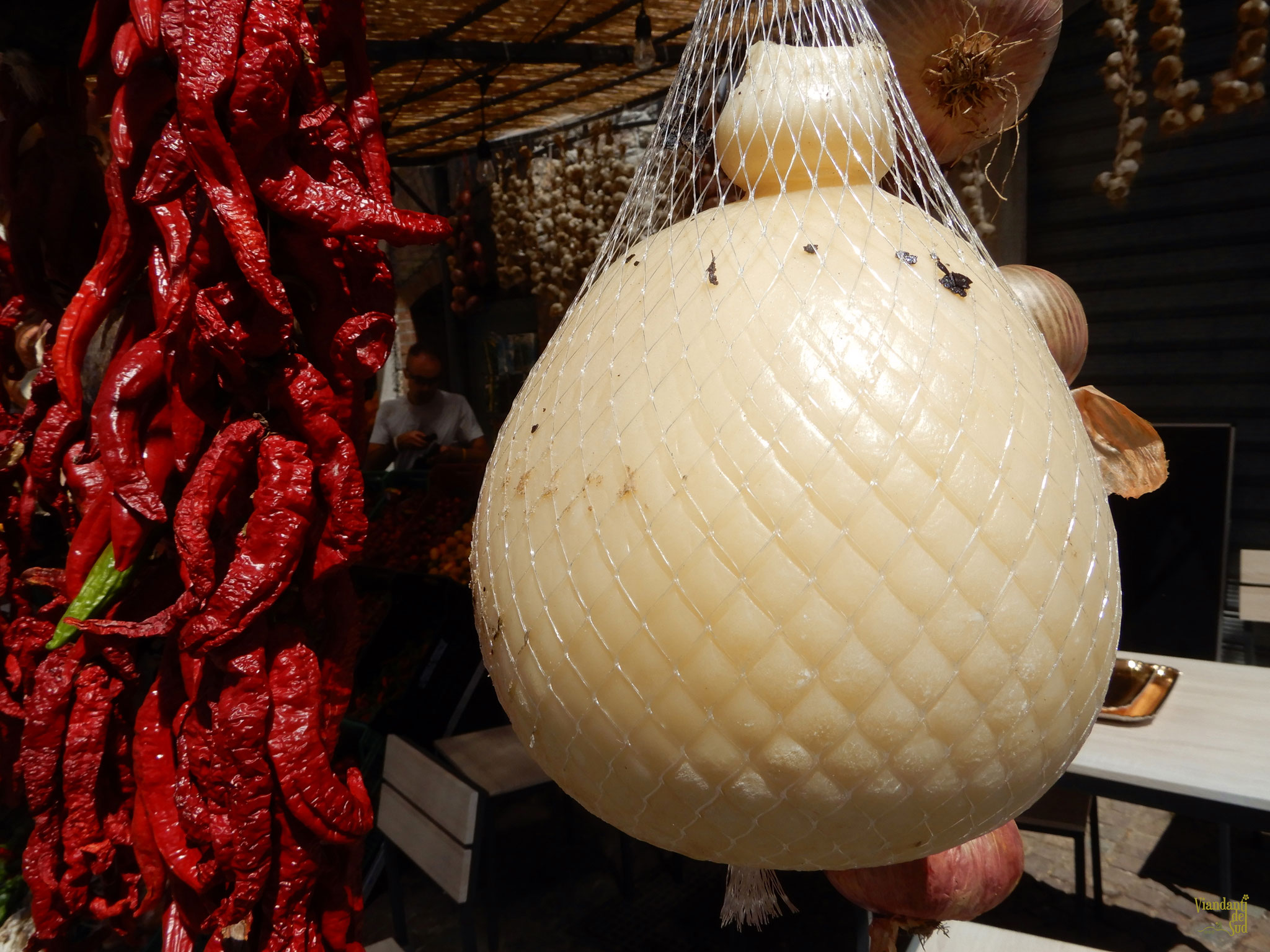 Caciocavallo podolico dauno e il peperoncino crusco