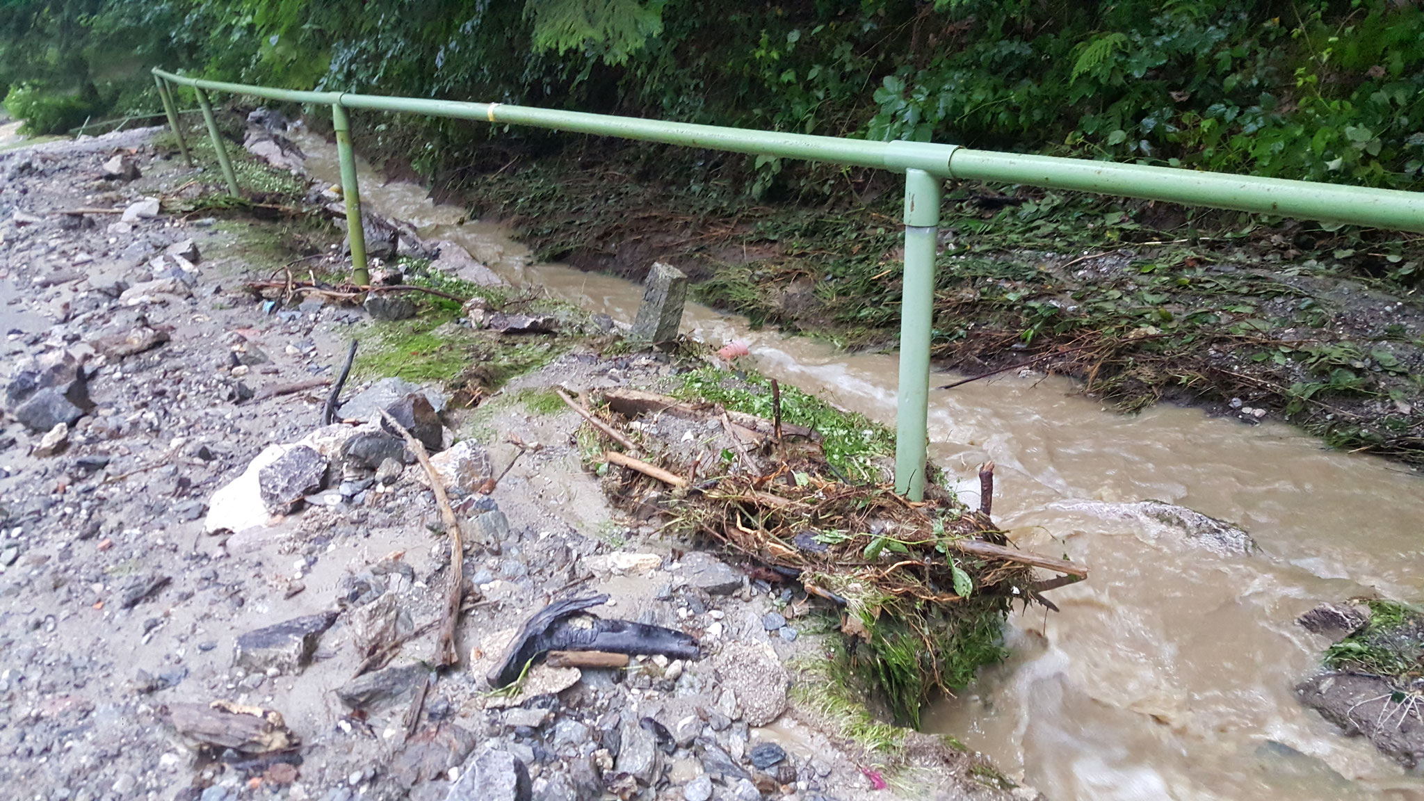 Unwetter am 12.6.2018 - DANKE AN ALLE HELFER FÜR DIE RASCHE HILFE INSBESONDERS DER FF KÖTTLACH