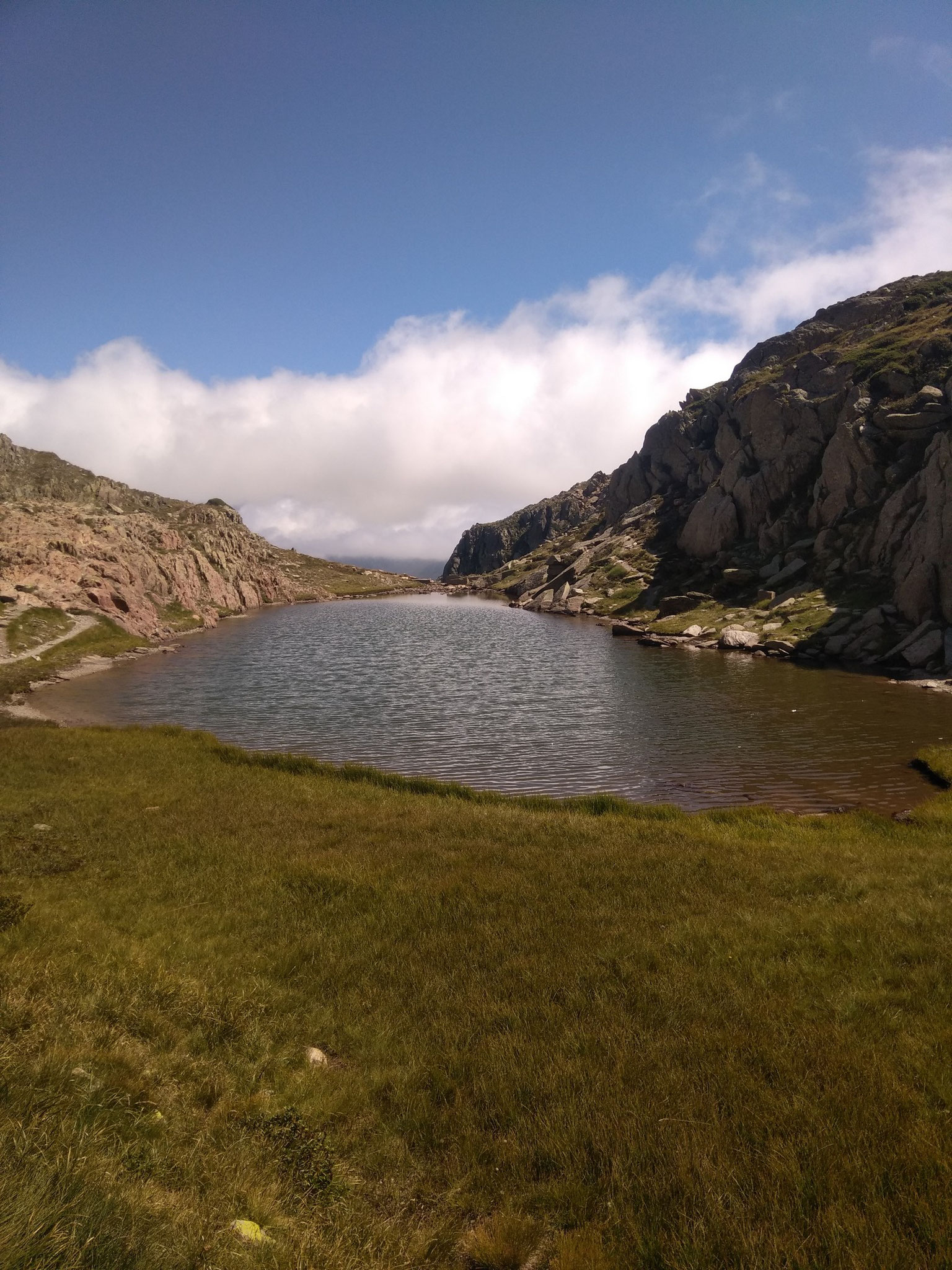 Lac de Peyreget, sous le versant nord