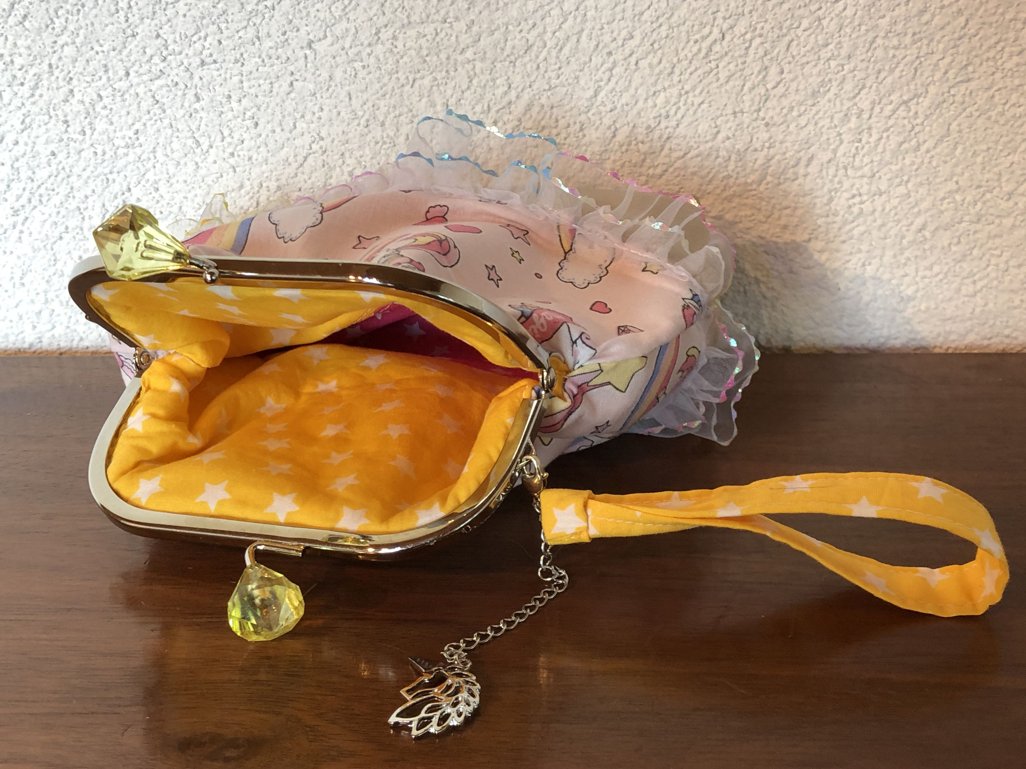 3208 Einhörner gold rosa verkauft