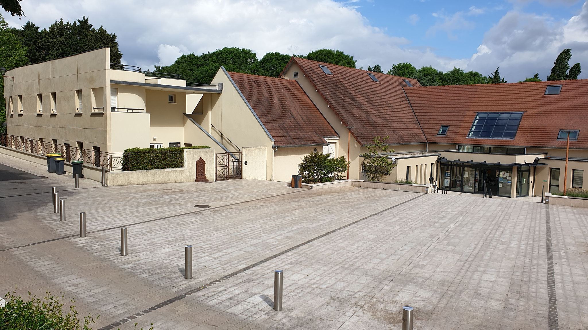 Centre social - Fourqueux (78)