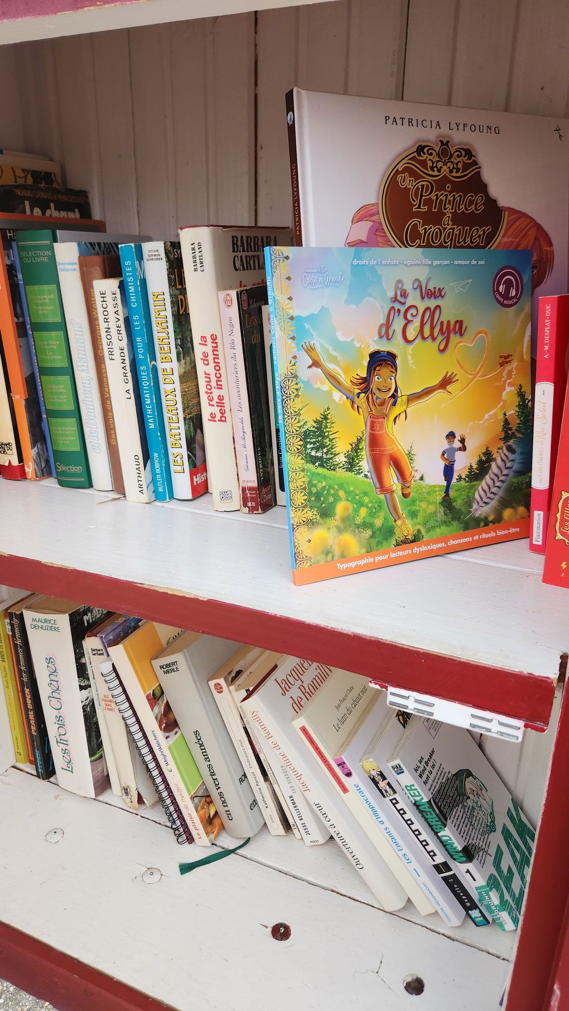 Les livres Conte à Grandir auprès des enfants de l'hôpital de Pointe à Pitre - Guadeloupe.