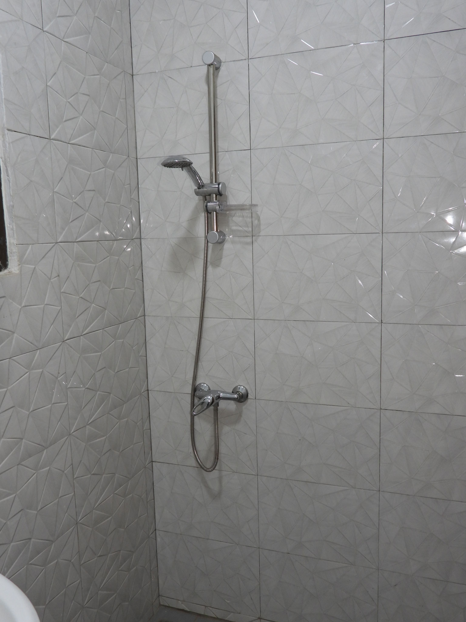 WC-Dusche Gästezimmer «Ghana»