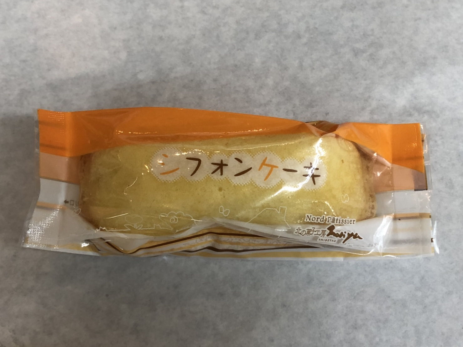 シフォンケーキ