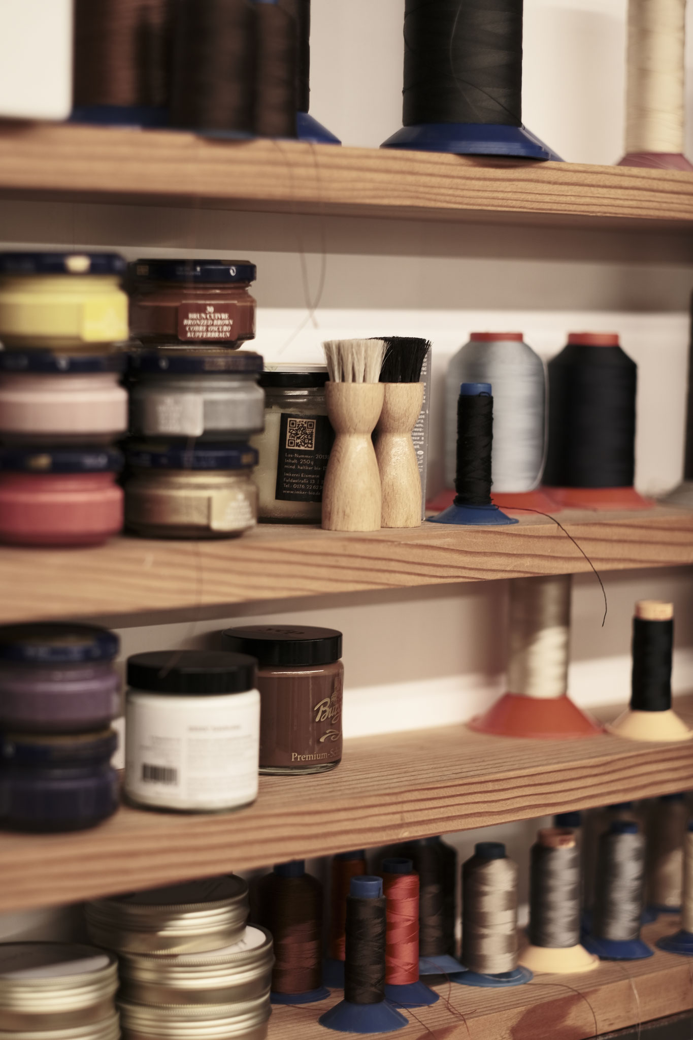 ABOUT US - hochwertige Schuhe - schweizer Schuhmarke - yep store