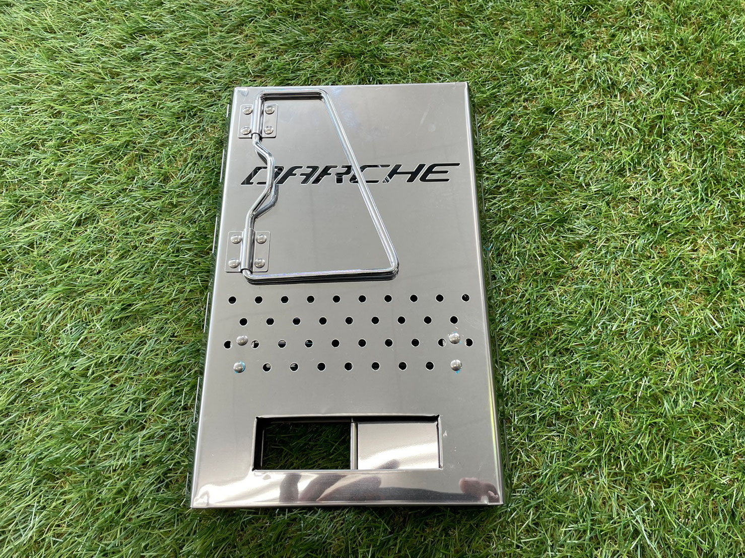 BBQ CHARCOAL STARTER/DARCHE DARCHE 高品質なルーフテントや展開面積世界最大級のカーサイドオーニングなど