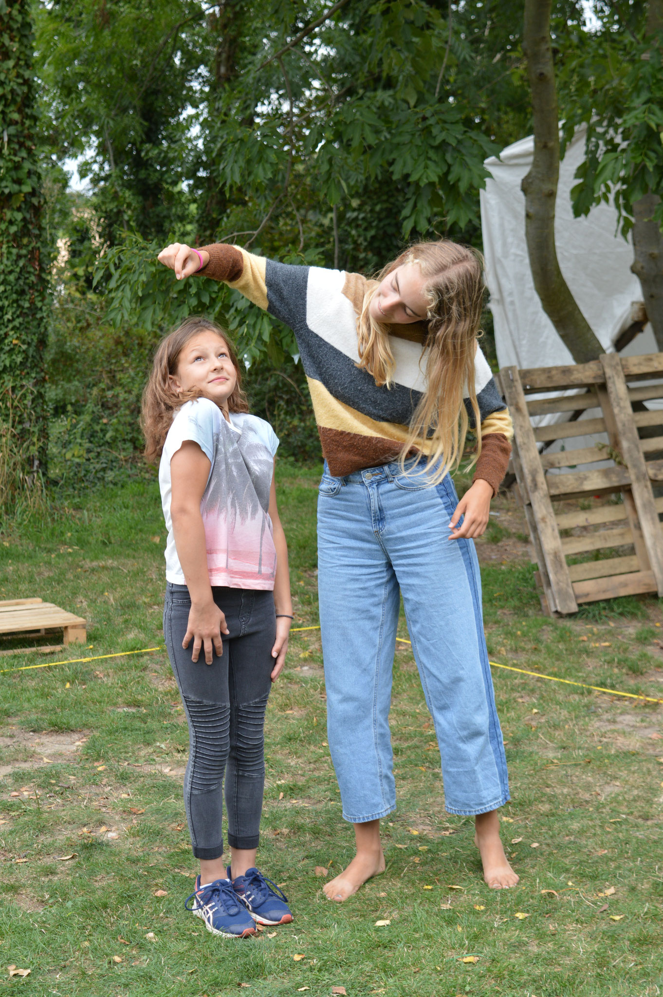 "ALLES QUATSCH!?" ein Impro-Theater-Projekt, Sommerferien 2019, auf dem Gelände der Alten Spitzenfabrik (Dorf der Jugend) Grimma; in Kooperation mit dem Freizeittreff FRITZ (Grimma) und dem Schweizerhaus Püchau e.V.