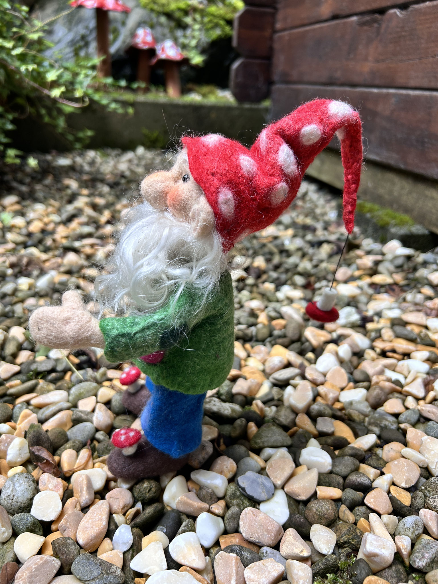 Zwerg Stupf als stehende Figur 18 cm Nr.3
