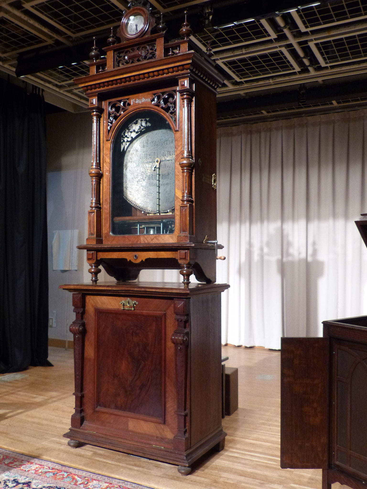 ビクトリアン朝　アンティークオルゴールライト　演奏会 ビクトリアン朝 アンティークオルゴールライト 演奏会