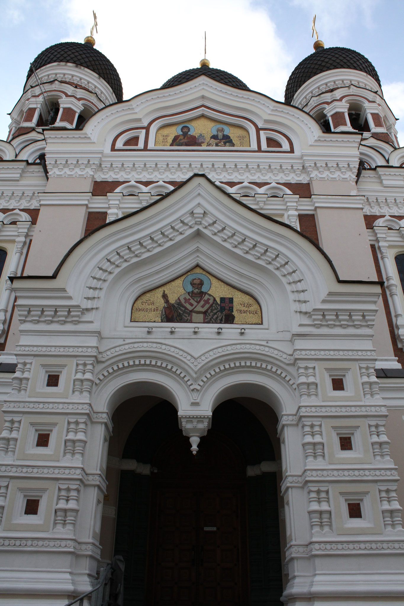 ...beispielsweise bei der Alexander-Newski-Kathedrale