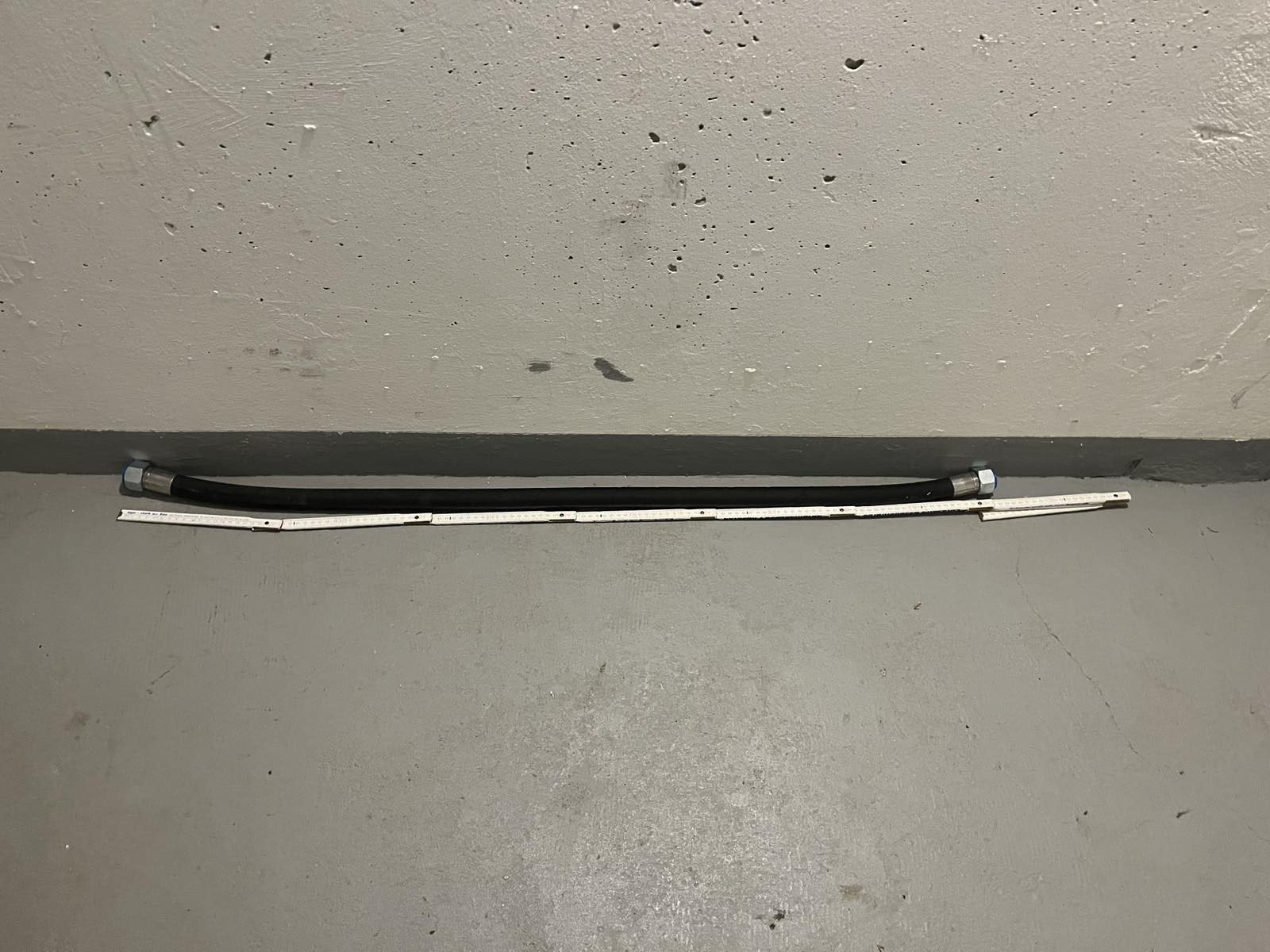 700.46.16.660-02 Schlauch Hydraulikheber Kirowez K700/K701. Hydraulic Hose THREE-POINT HITCH cylinder K-700/K-701 Kirovets. Рукав РВД Шланг гидроцилиндра навески трактора К-700/K701 Кировец.