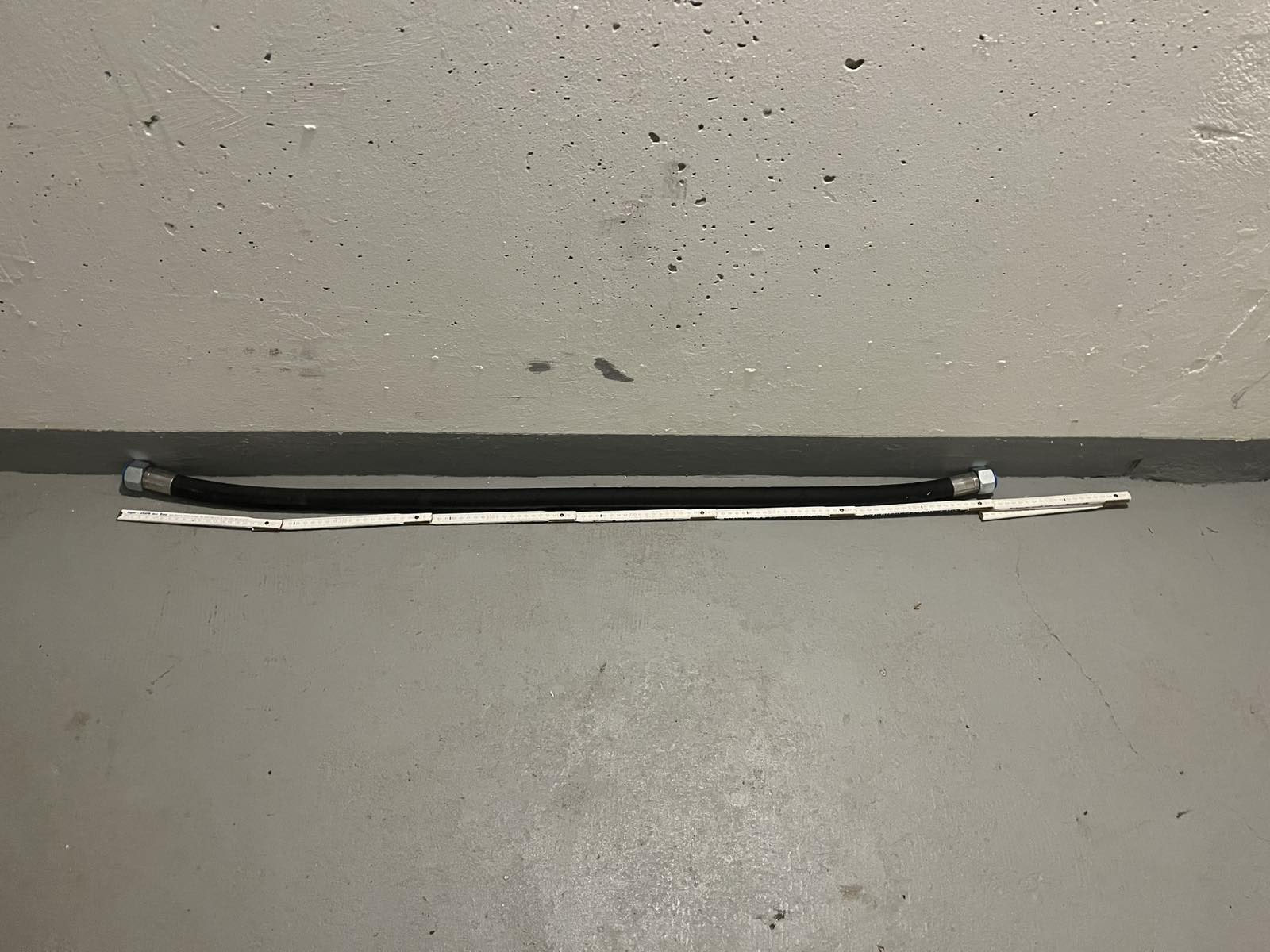 700.46.16.660-02 Schlauch Hydraulikheber Kirowez K700/K701. Hydraulic Hose THREE-POINT HITCH cylinder K-700/K-701 Kirovets. Рукав РВД Шланг гидроцилиндра навески трактора К-700/K701 Кировец.
