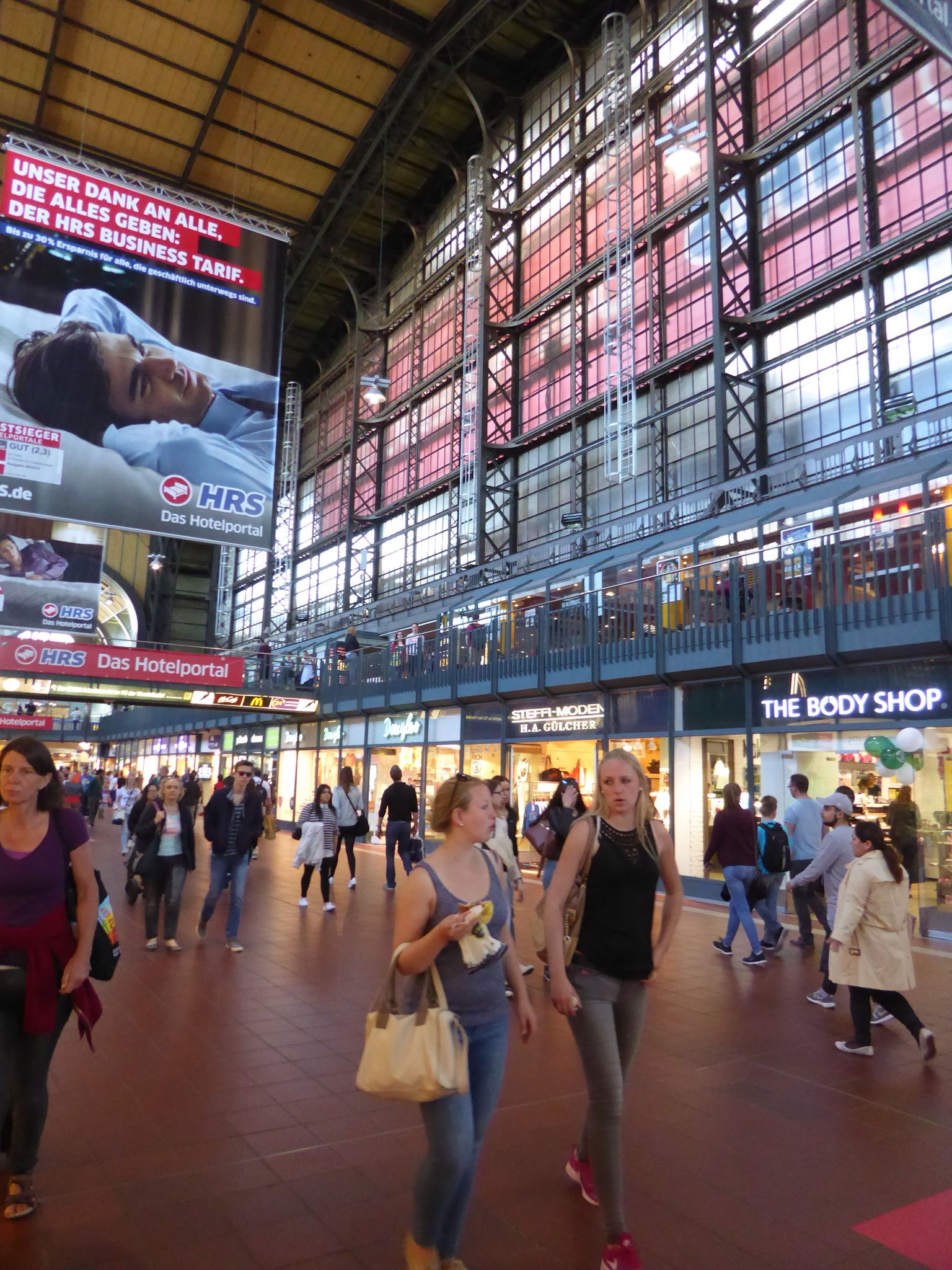 Hamburger Hauptbahnof Innenhalle