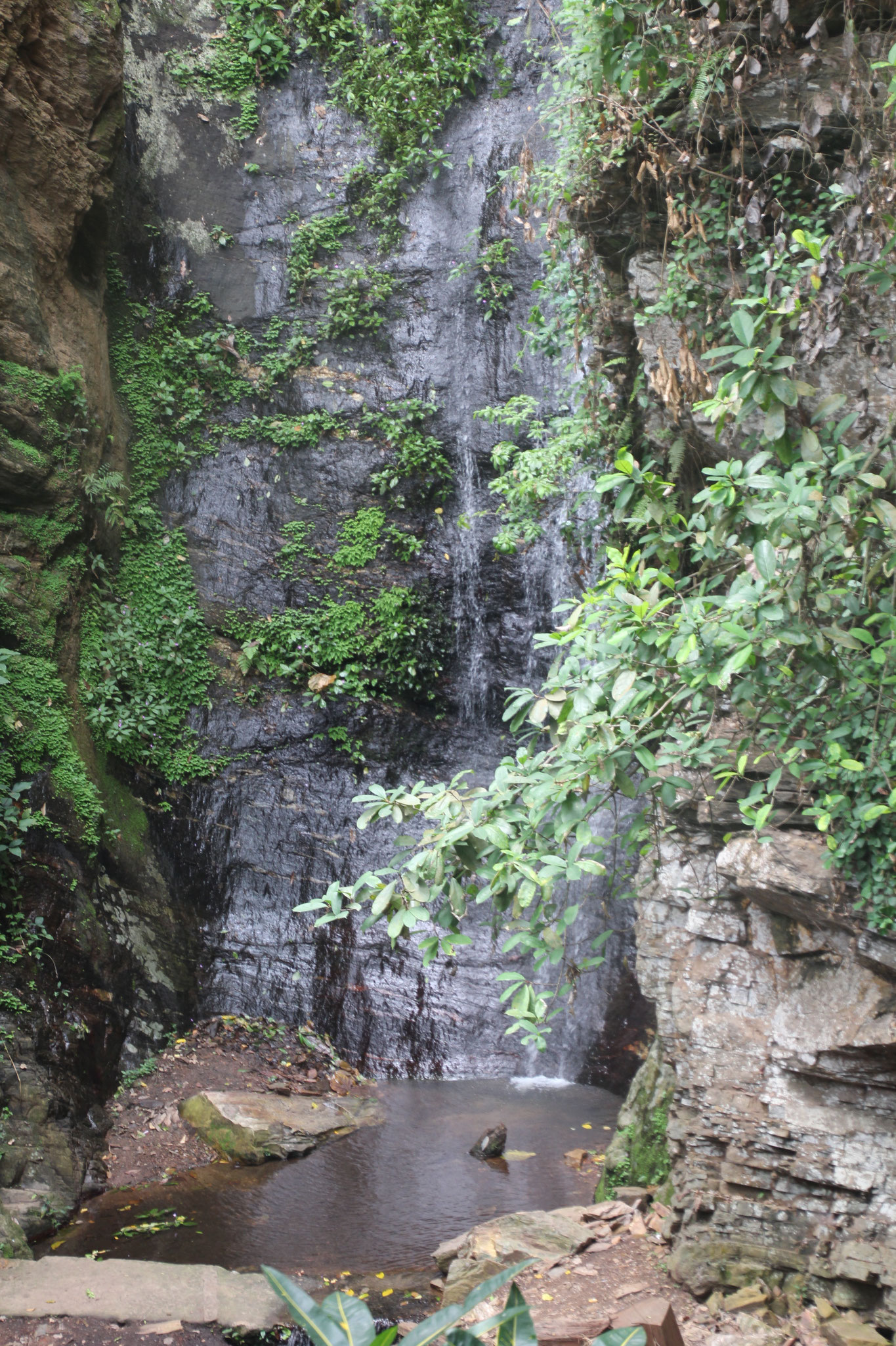 Wasserfall Kamalo.                          