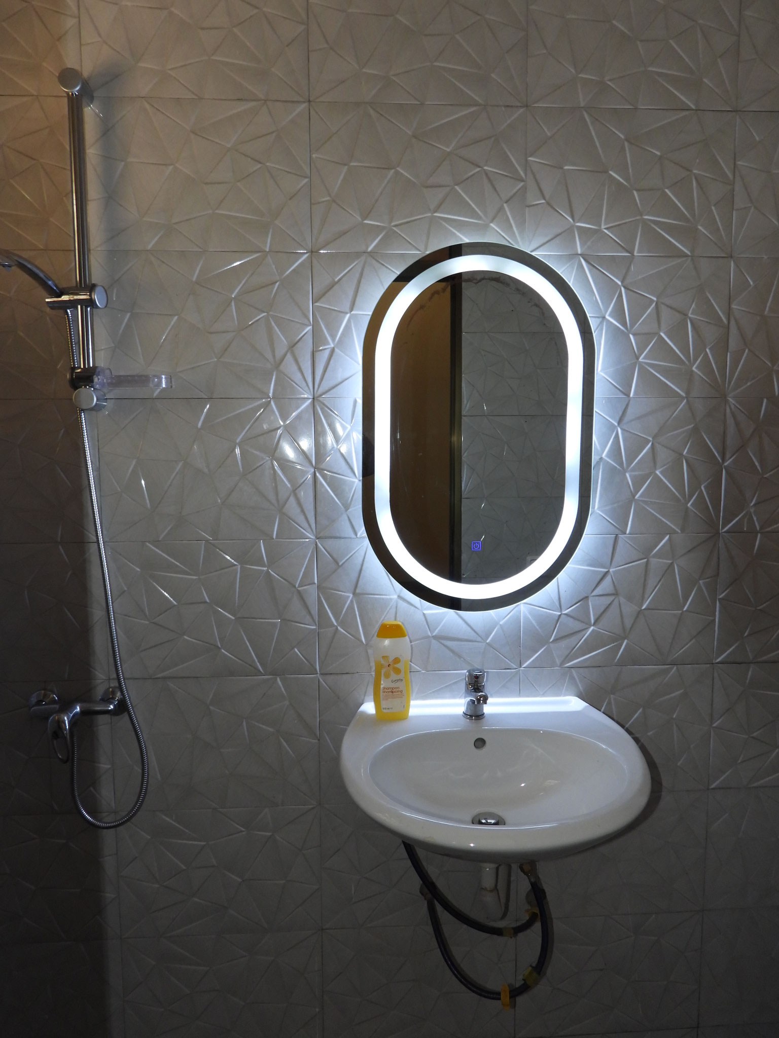 WC-Dusche Gästezimmer «Benin»