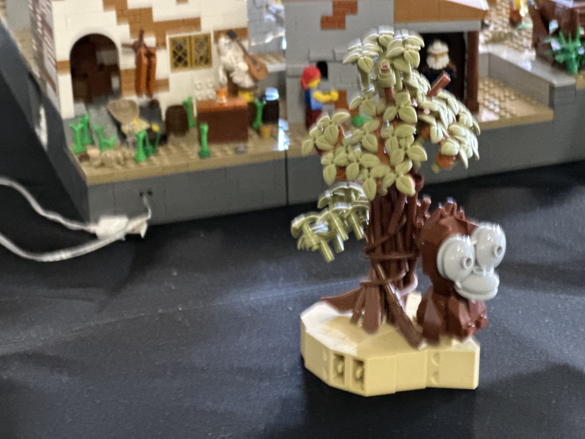 Ausstellungsmodell Brixpo 2025 Äffchen von Leevi