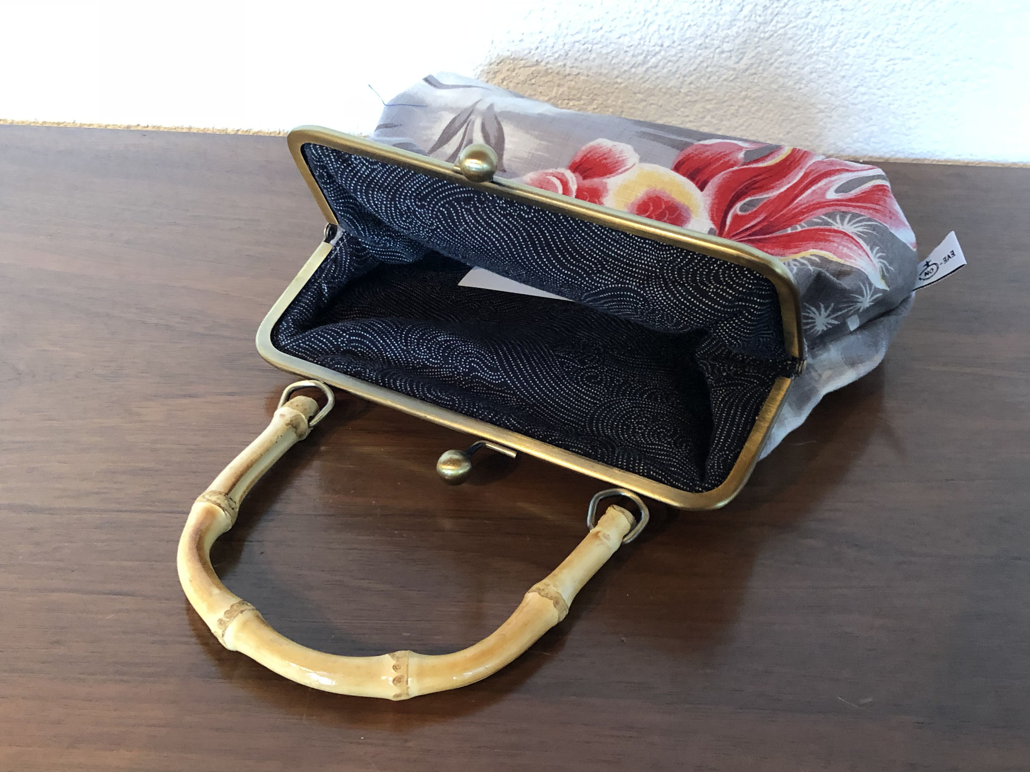 3001 Koifische verkauft