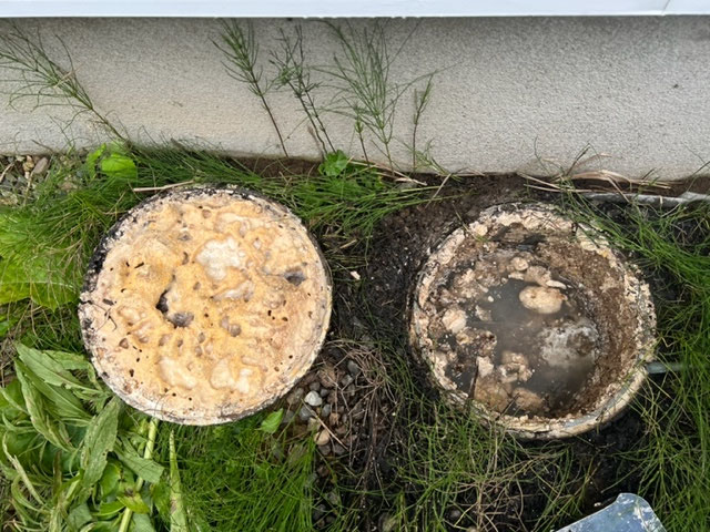 石川県金沢市｜溜枡に汚泥が蓄積し排水管がつまる