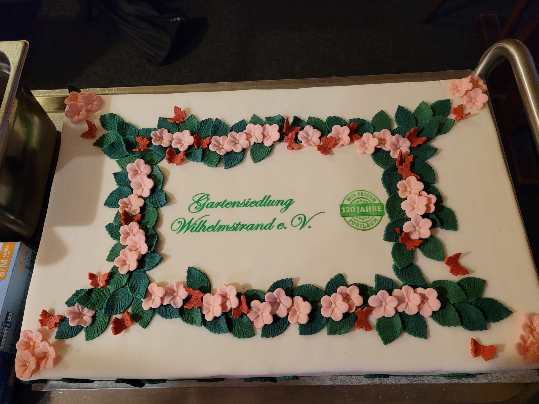 Der Geburtstags-Kuchen !!!