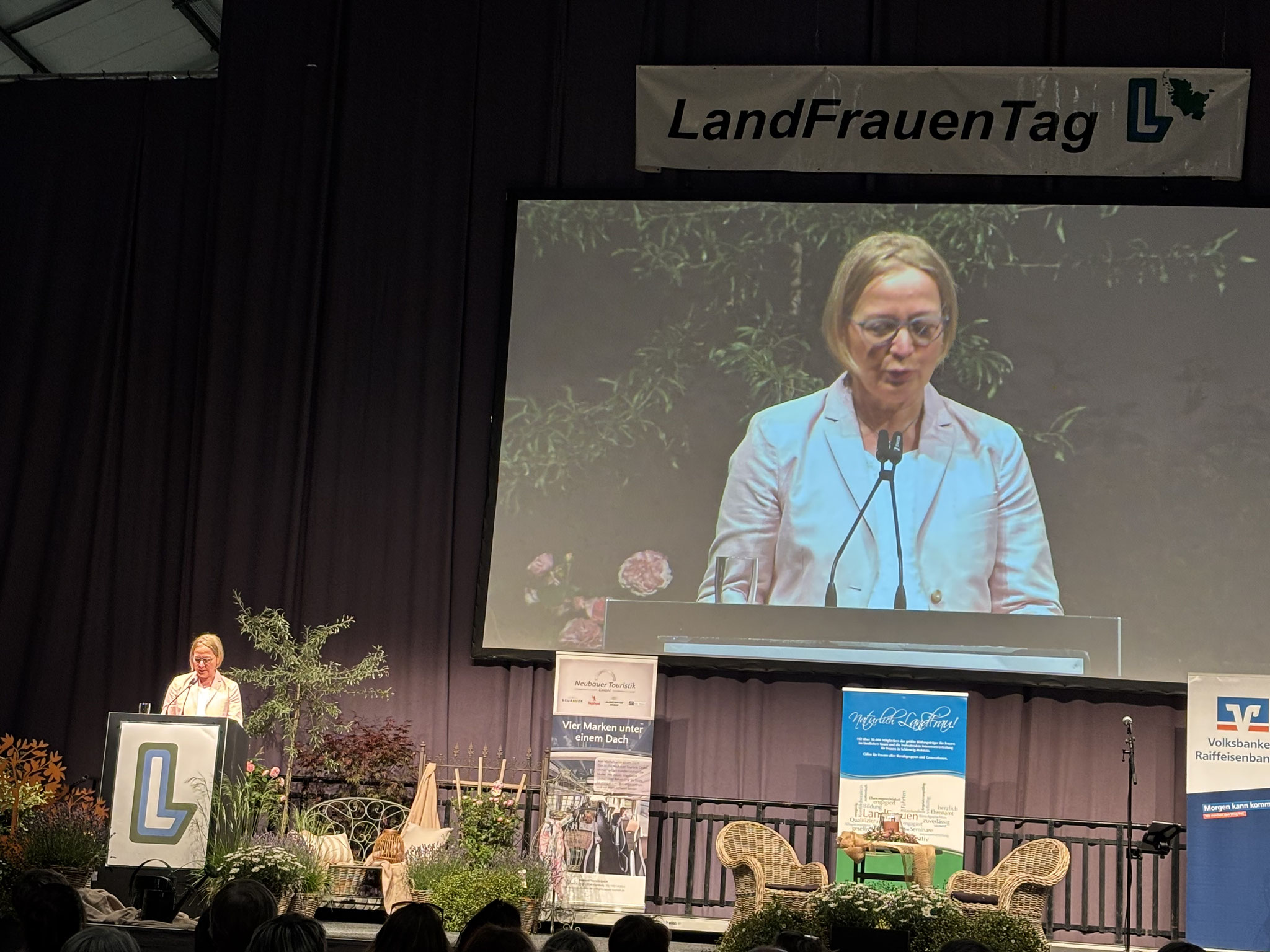 Grußwort der neuen Vorsitzenden des LandesFraueRates SH