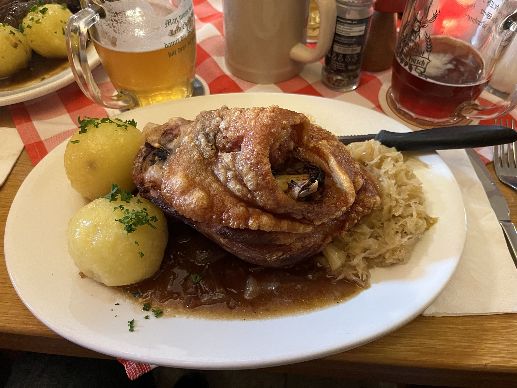 Sehr knusprig und lecker, aber die Augen größer als der Magen ;-)