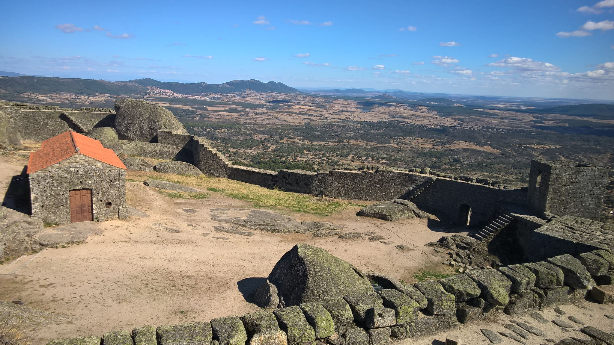 Burg Monsanto