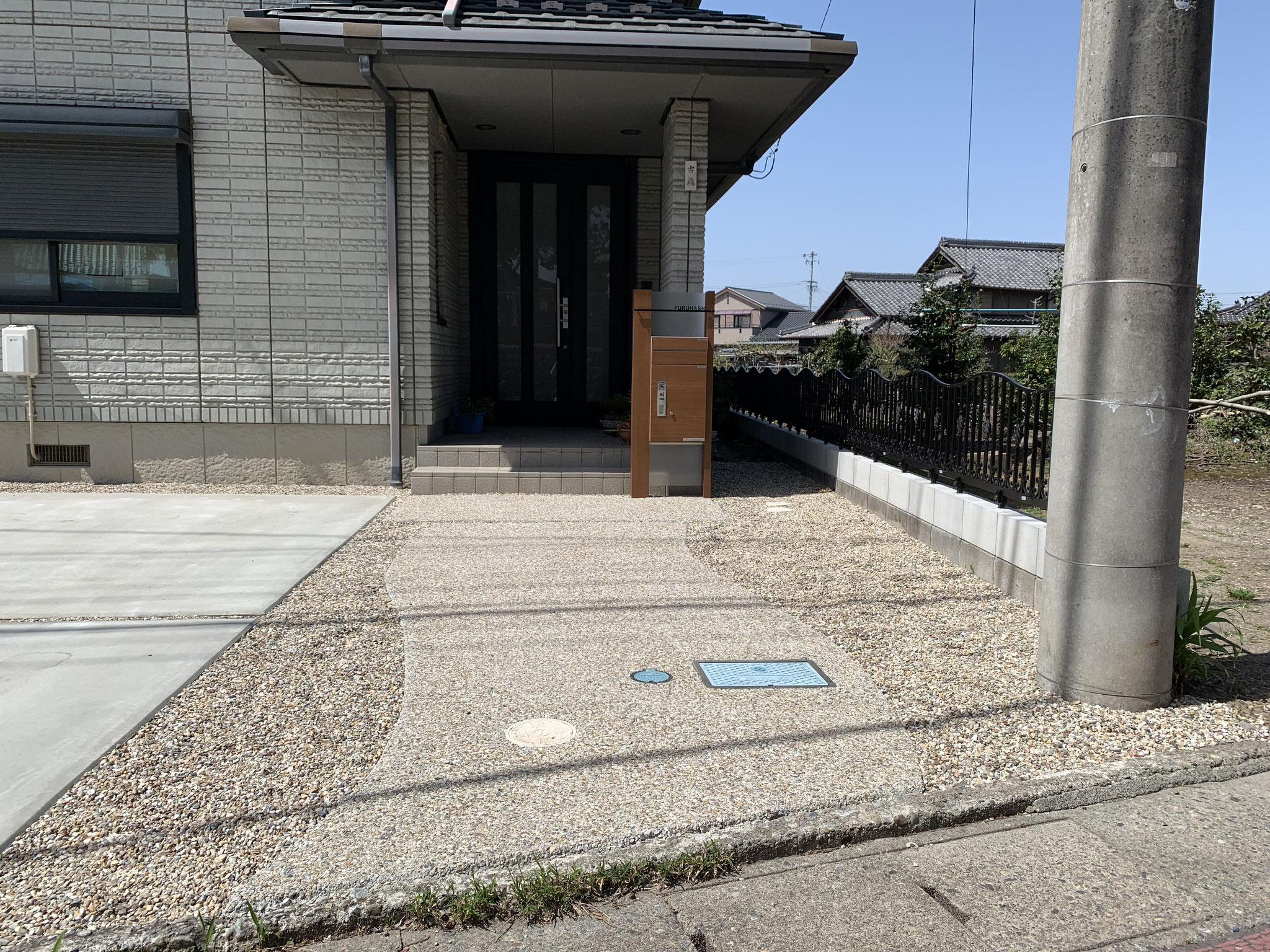 化粧砂利がアクセントのエクステリア 株式会社エクセル 造園 外構 のｗｅｂサイト