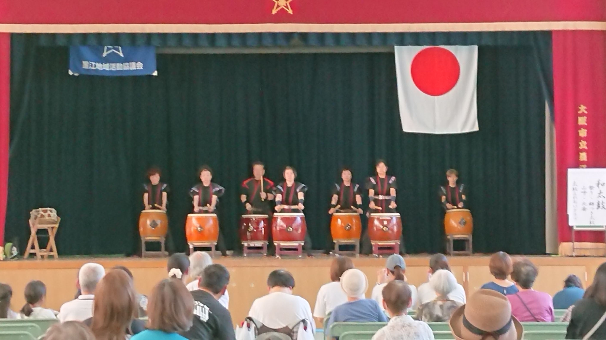 素人演芸会　太鼓ふれあいクラブ