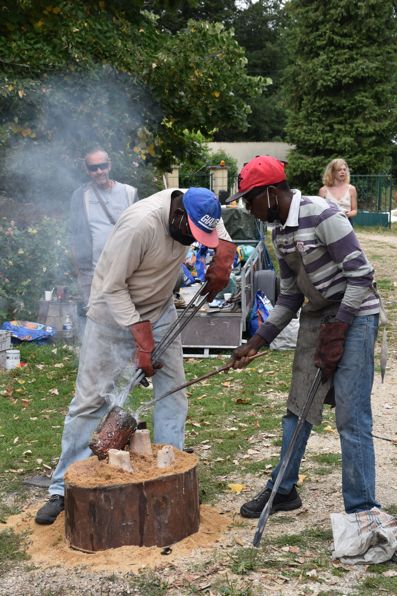 2022 - 24 La Coquille - Atelier bronze - chez Myra Ebenstein, céramiste