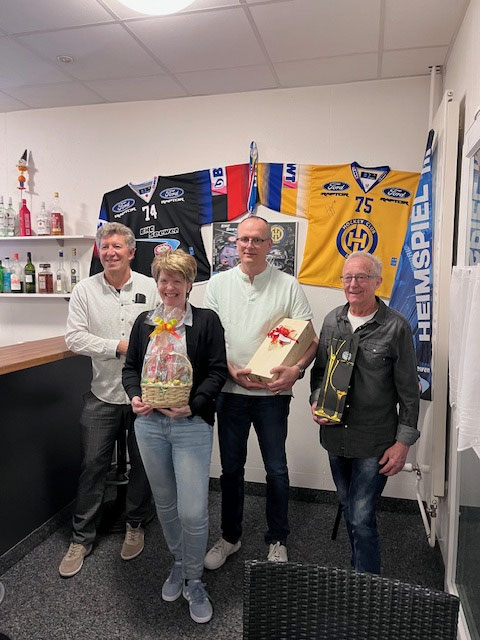 Romano Fanchini (2.), Peter Bachman (1.), Franz Rickenbach (3.), Gaby Schuler (4.)