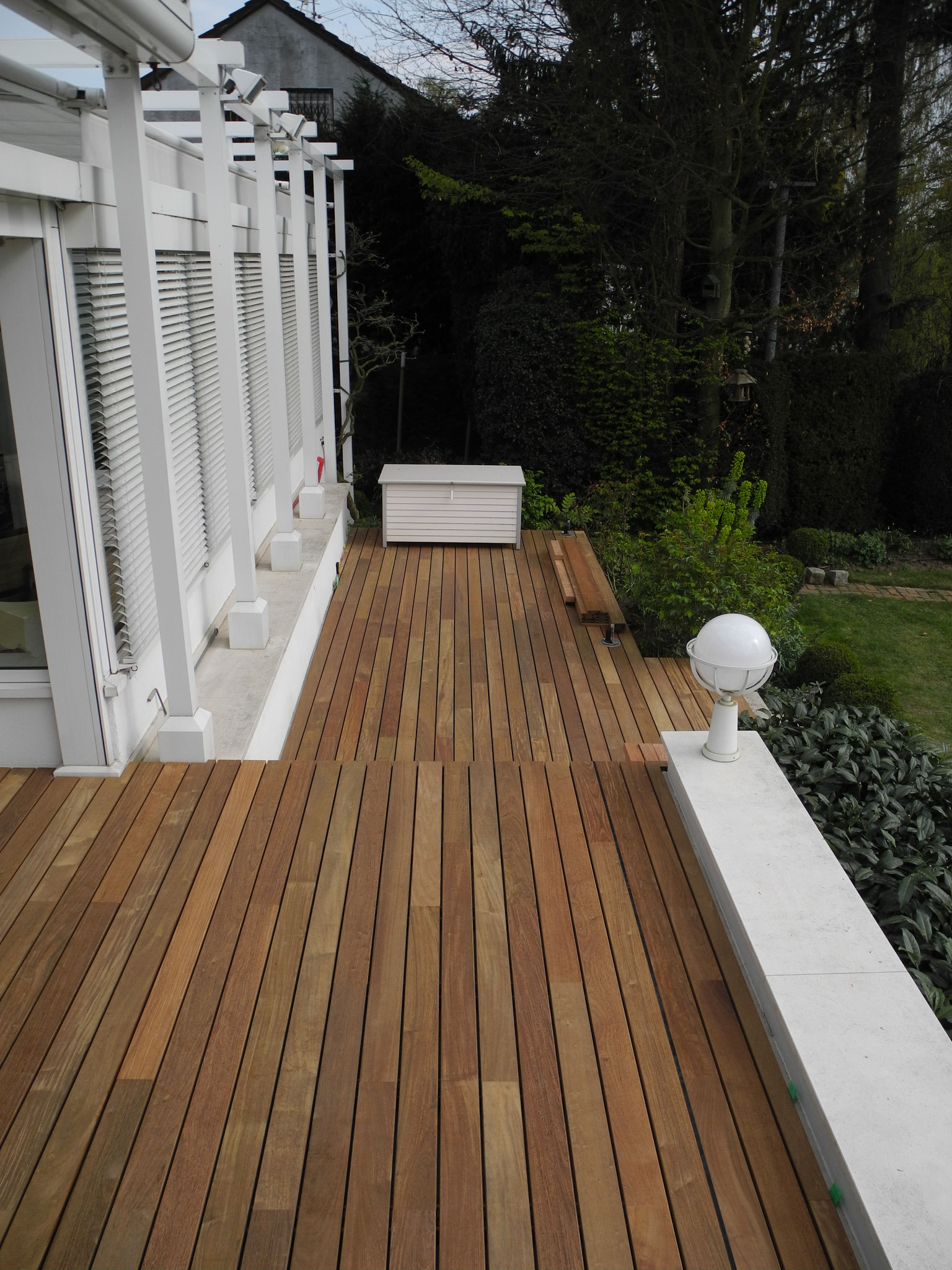 Ipe Deck mit zwei Ebenen