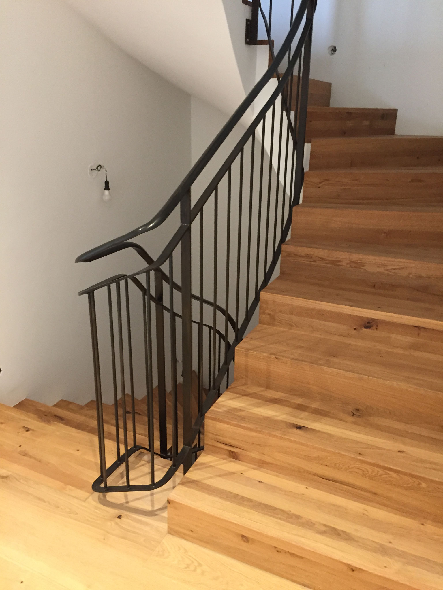 Treppengeländer Stahl Brüniert