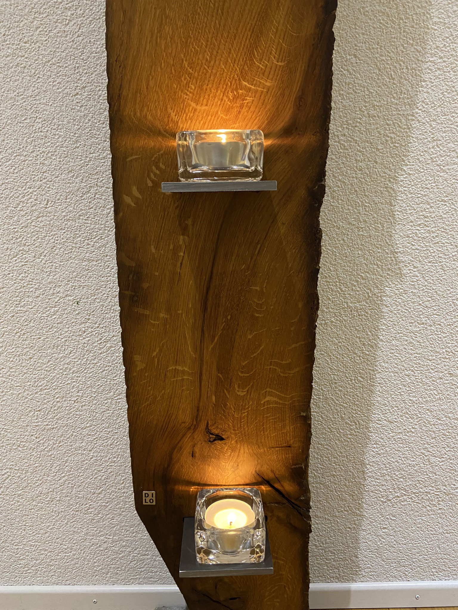 Drei Stahlplatten, die verschoben werden können (beidseitige Nutzung).