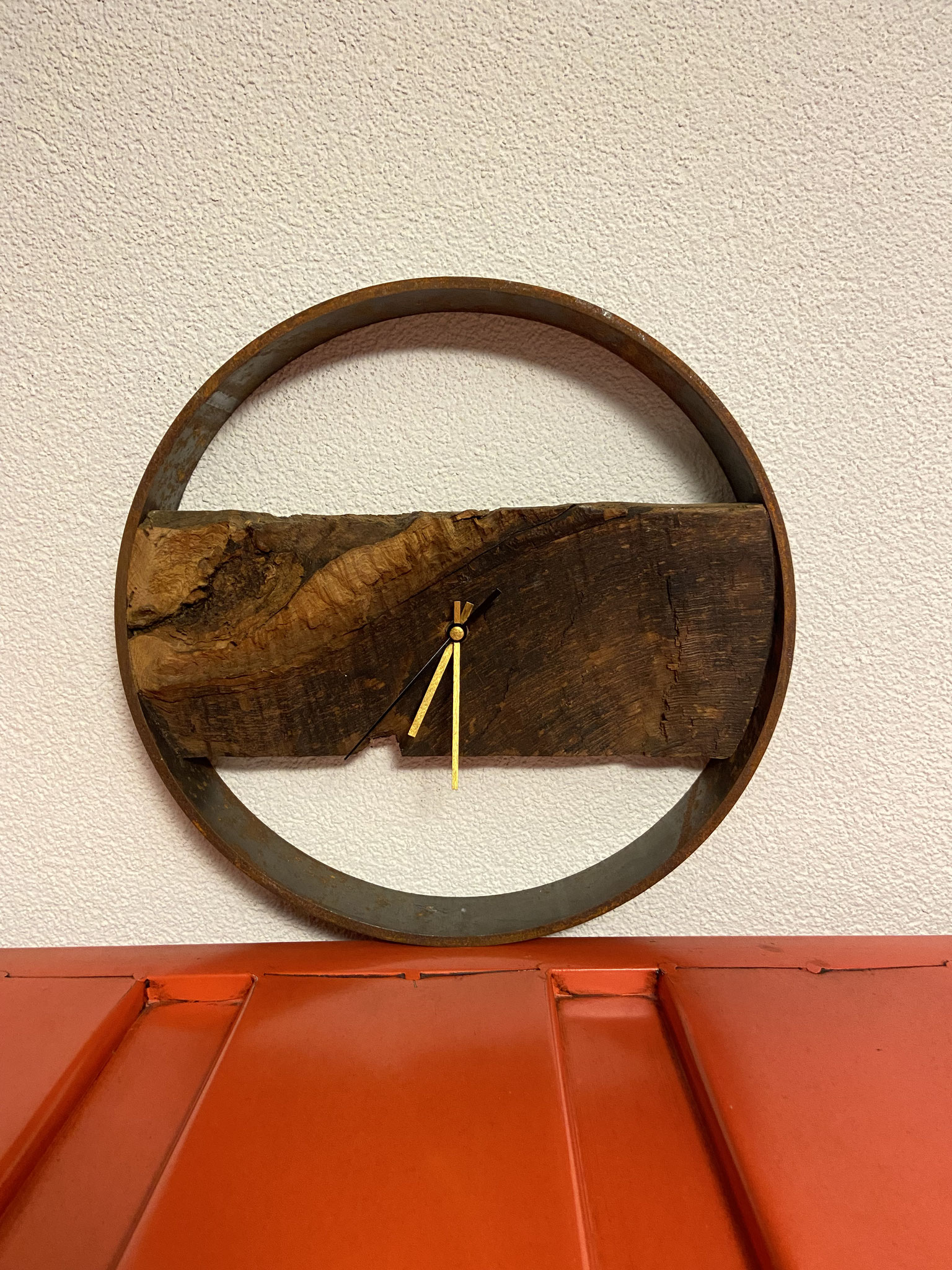 Goldene Stunden- und Minutenzeiger