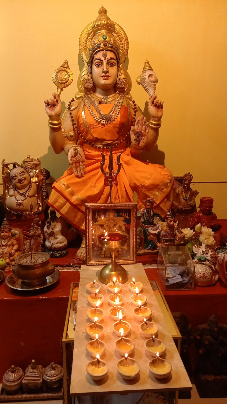 Ma Bagavathi at Gurudev Aghori Baba of Malaysia´s Mandir