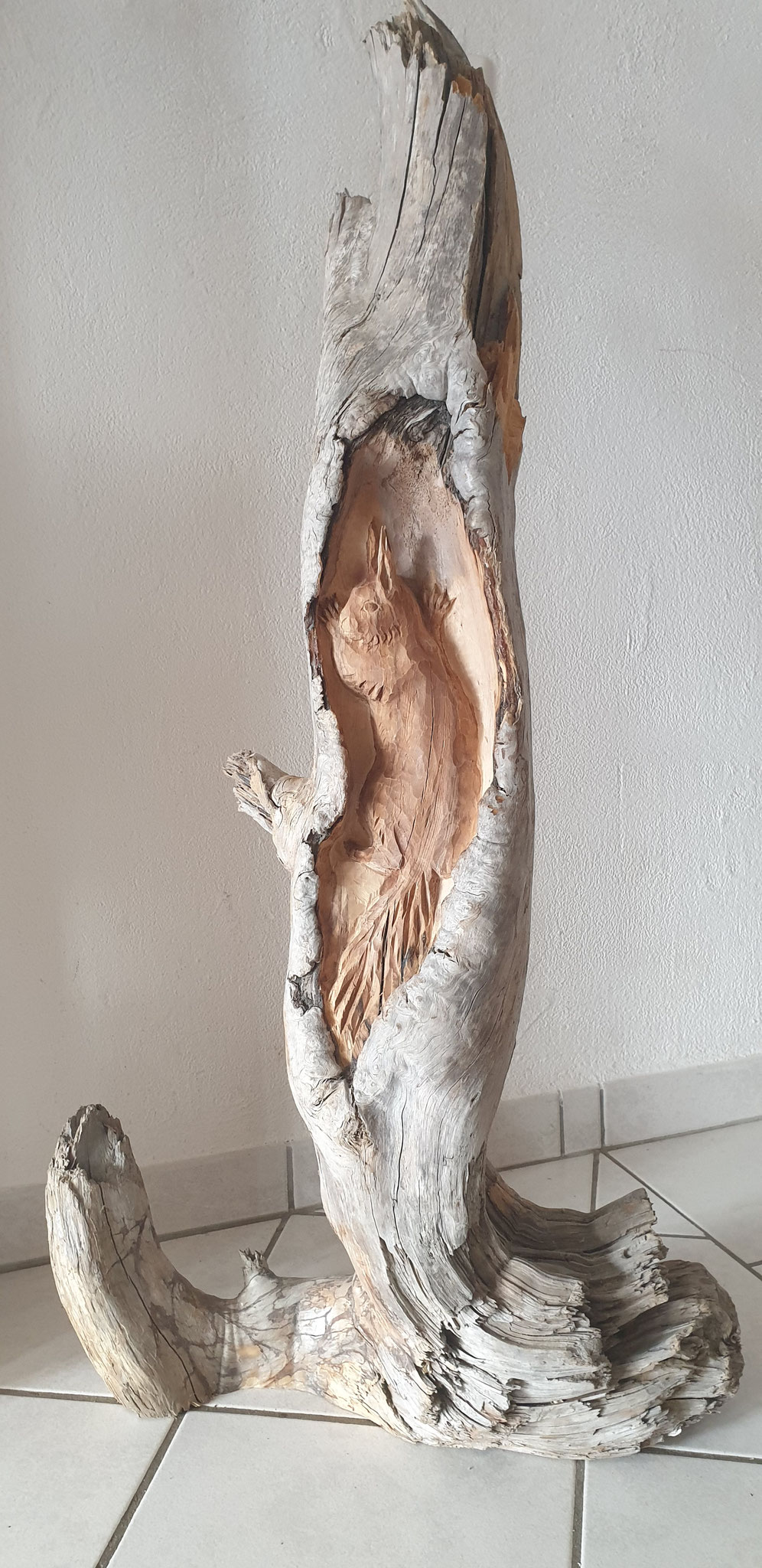Wurzelschnitzerei