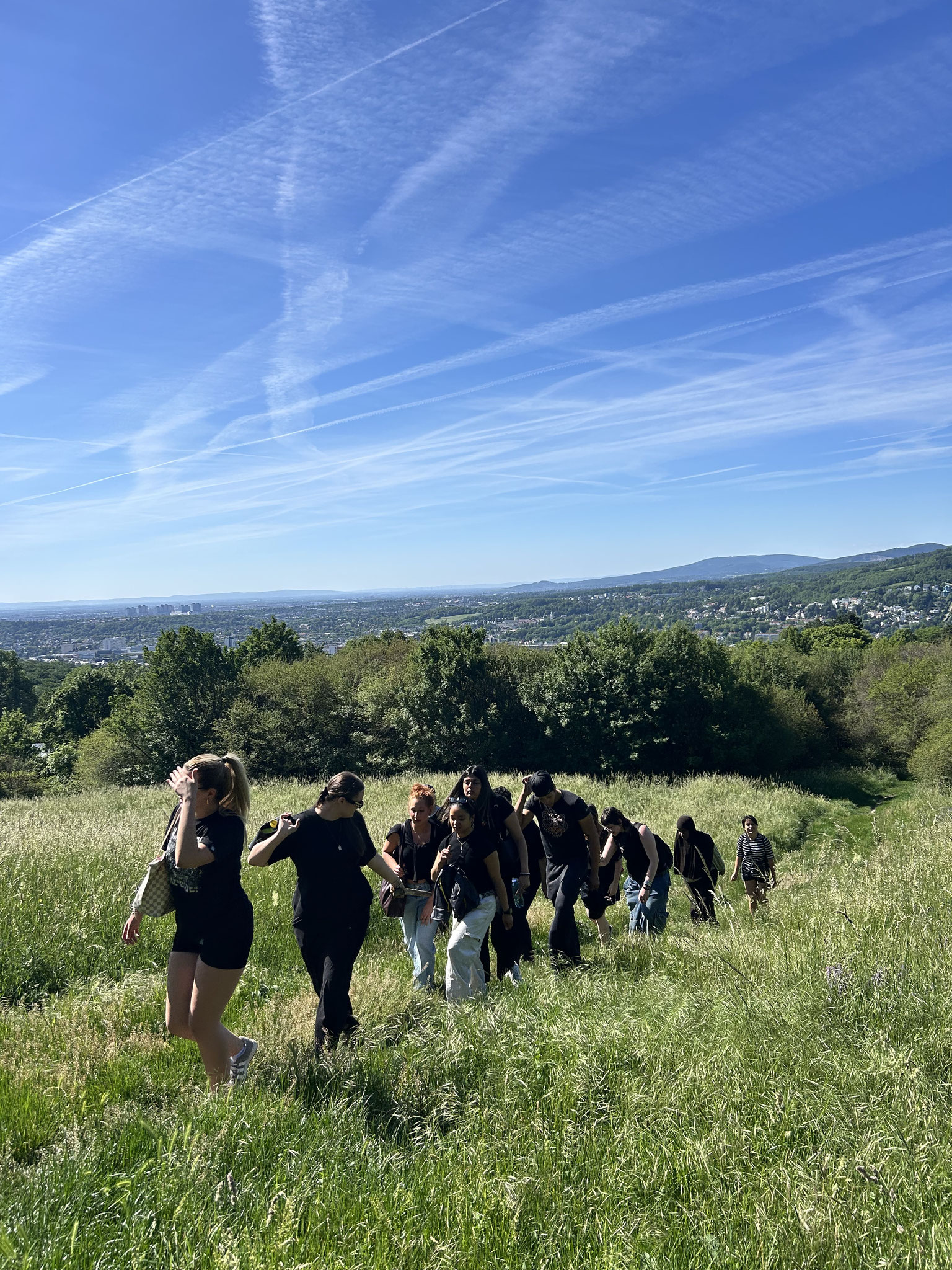 Der 1. AL erklimmt den Satzberg! Schön ist's im Wienerwald!