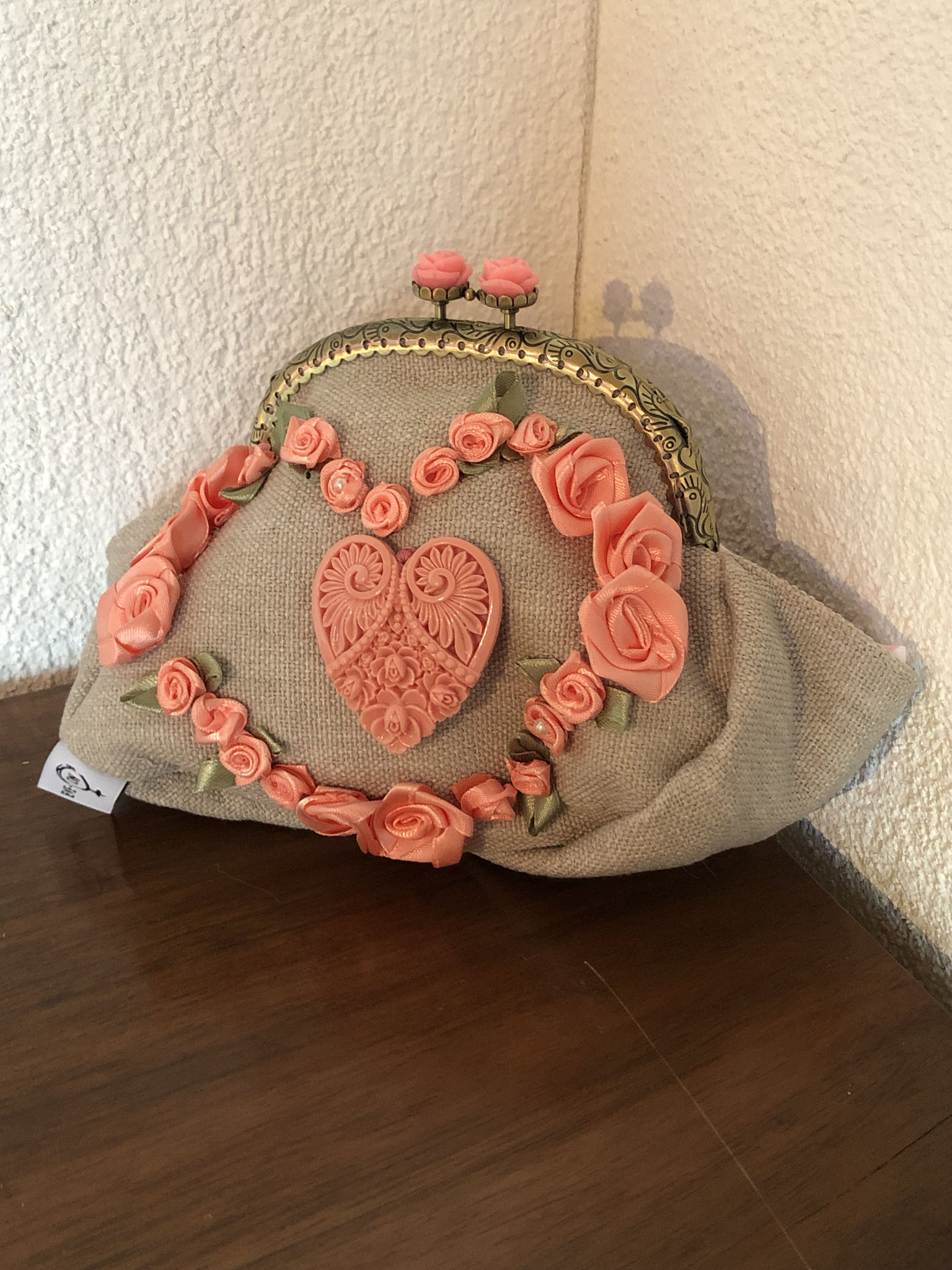 3204 Vintage mit Stickerei CHF 37.50