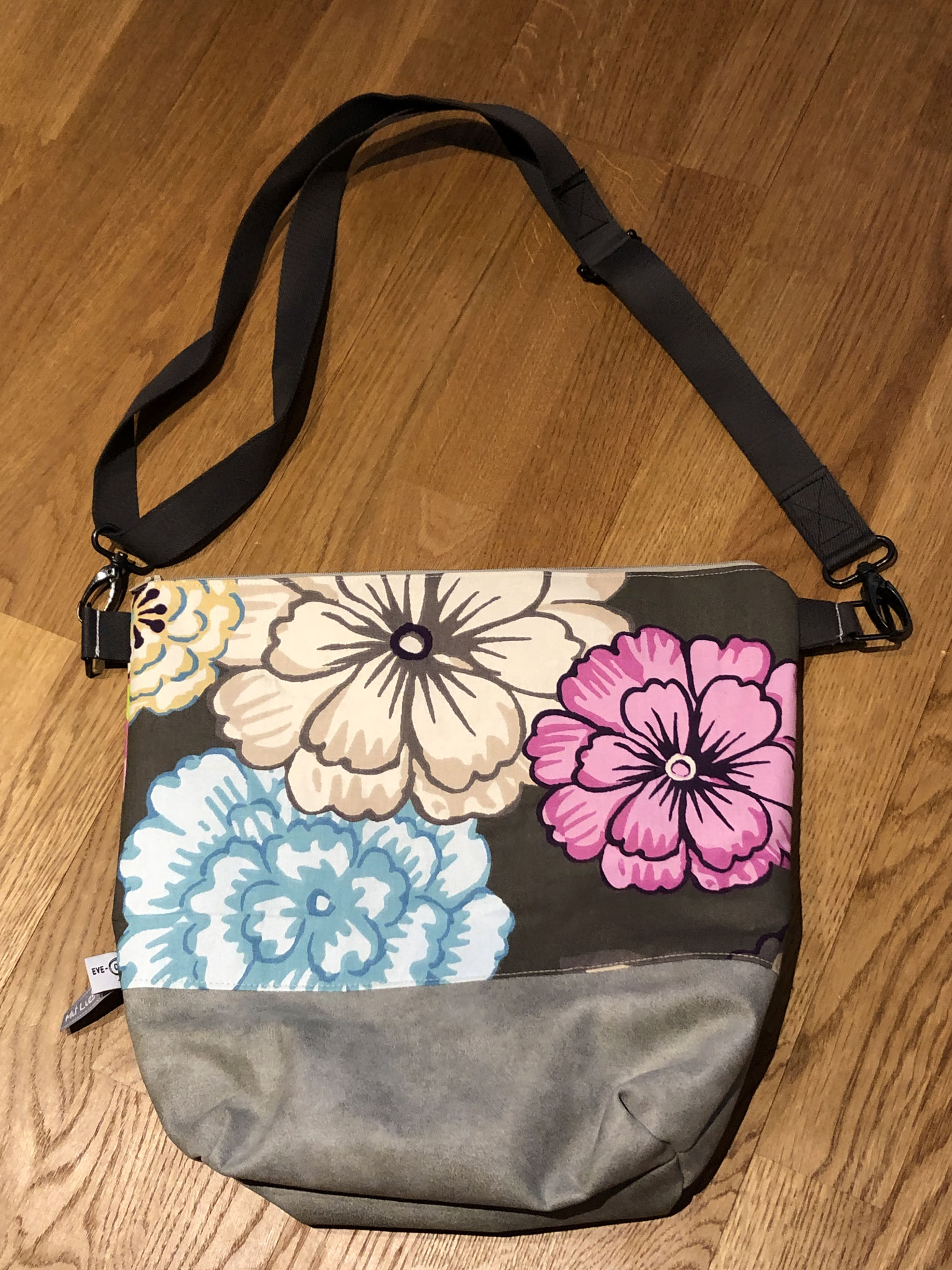 Floral Design bunt CHF 55.00