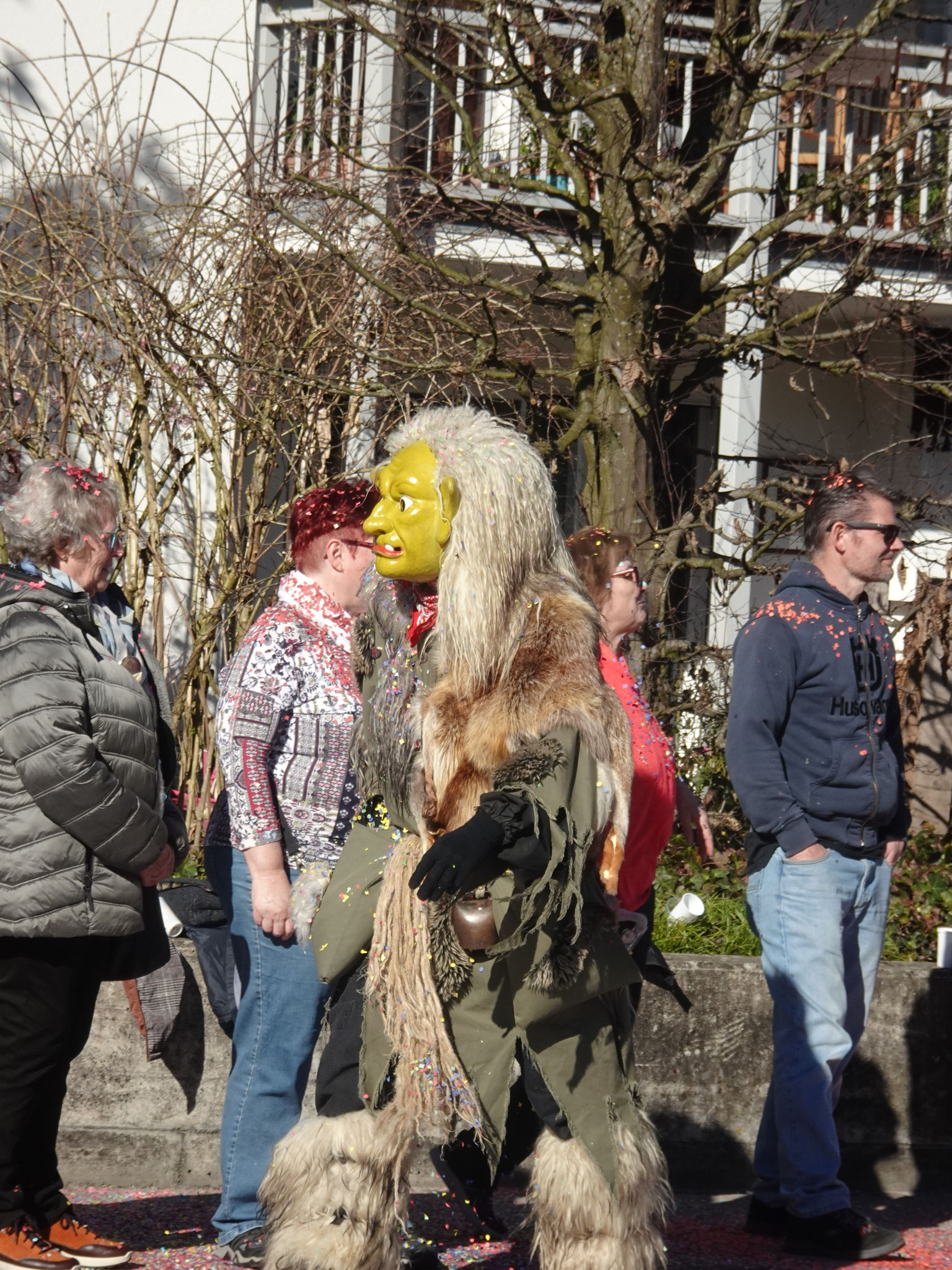 und für die Damen etwas Konfetti.