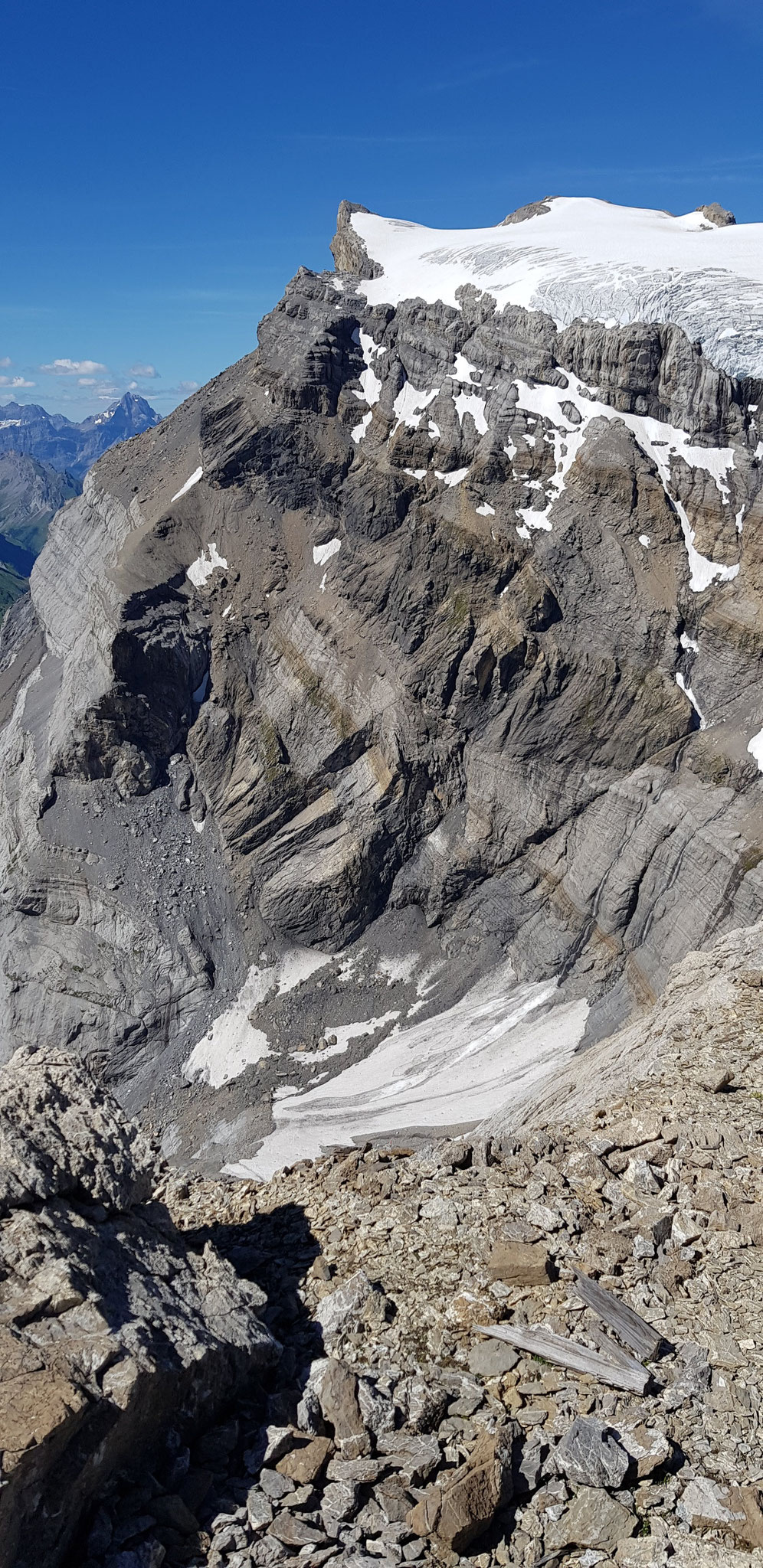 Diablerets-Massiv, Abfall zur Südwand.