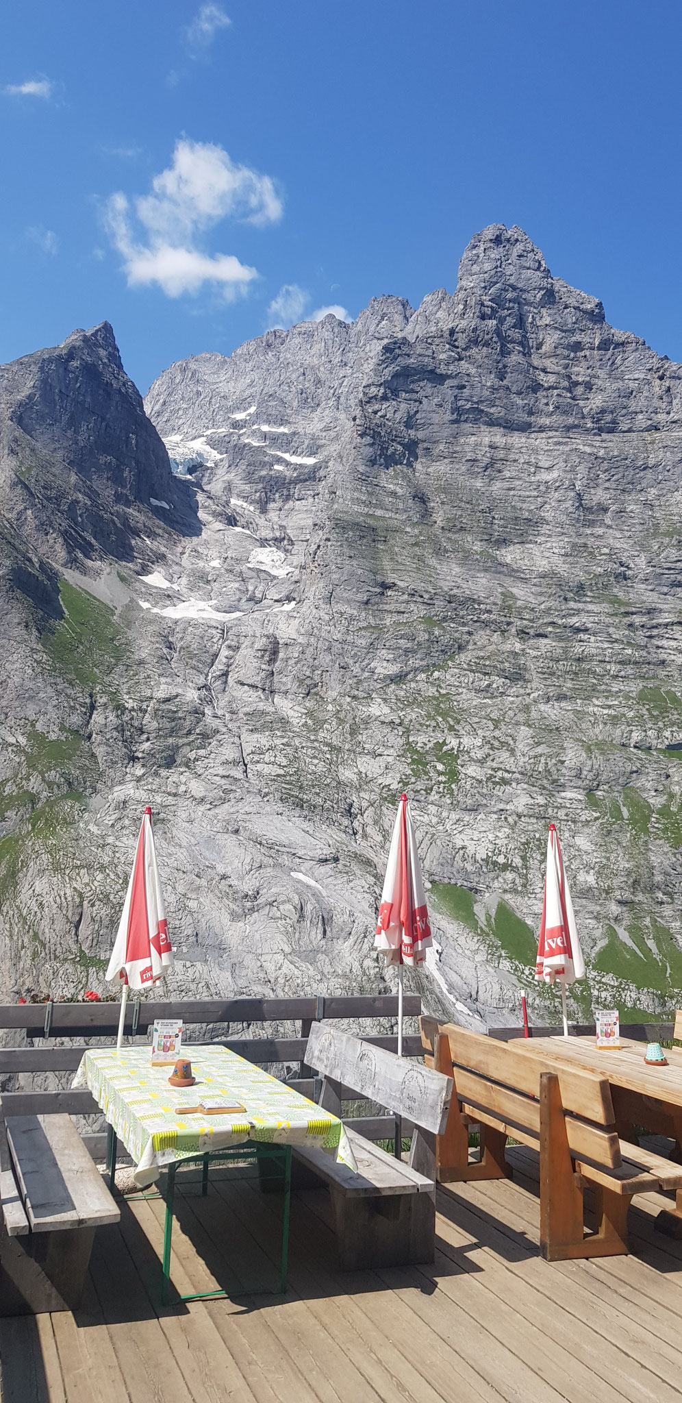 Bäregg. Blick auf Eiger-Ostegg.