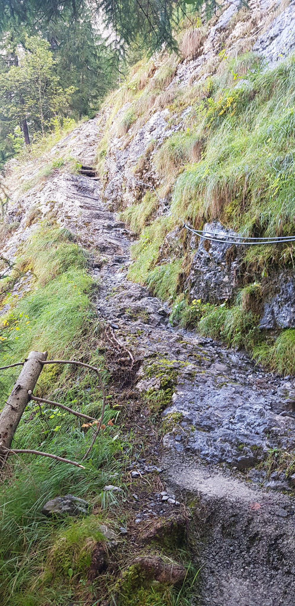 Trümmelbachfall, Beginn des Aufstiegs.