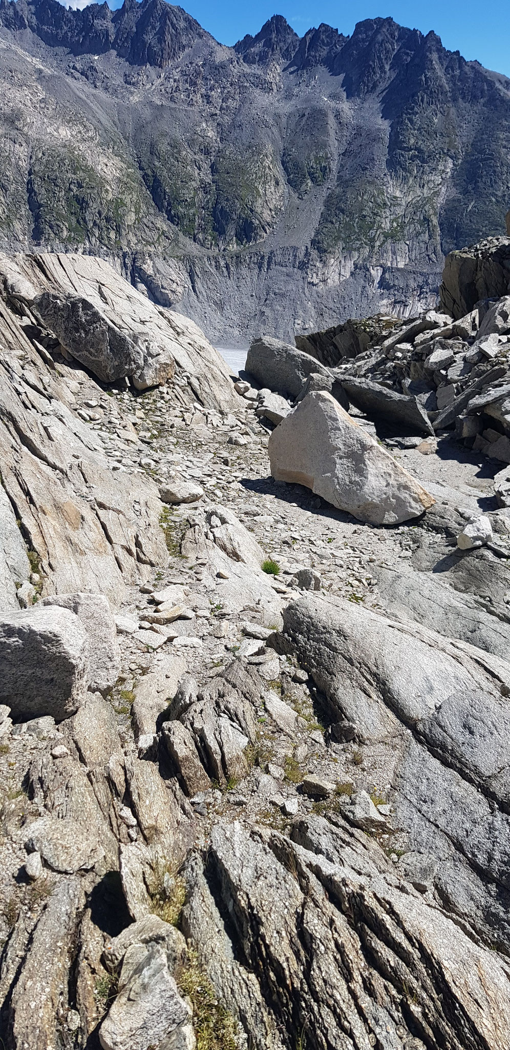 Rückweg. Blick durch den "Bäreritz" zum Gletscher hinab.