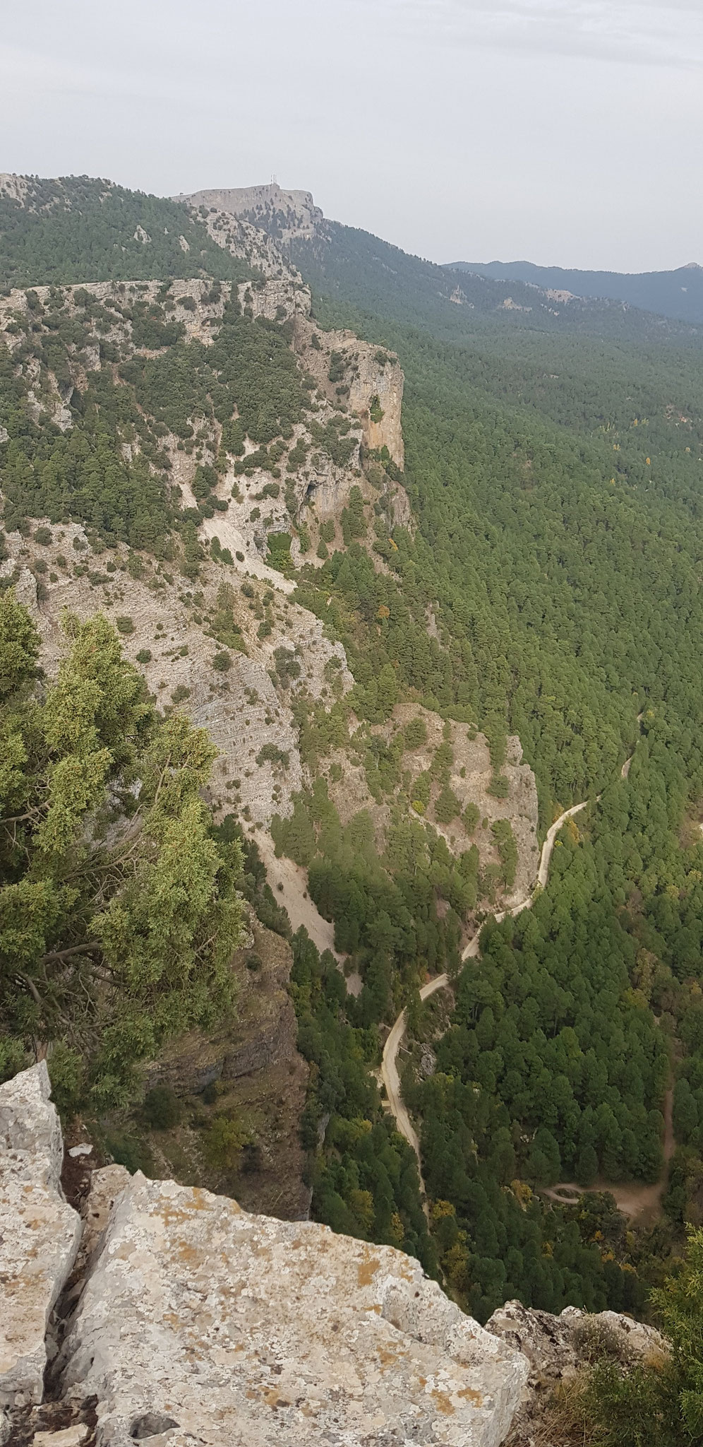 Mirador de Los Chorros. Zugangsstrasse zum Mundo-Wasserfall.