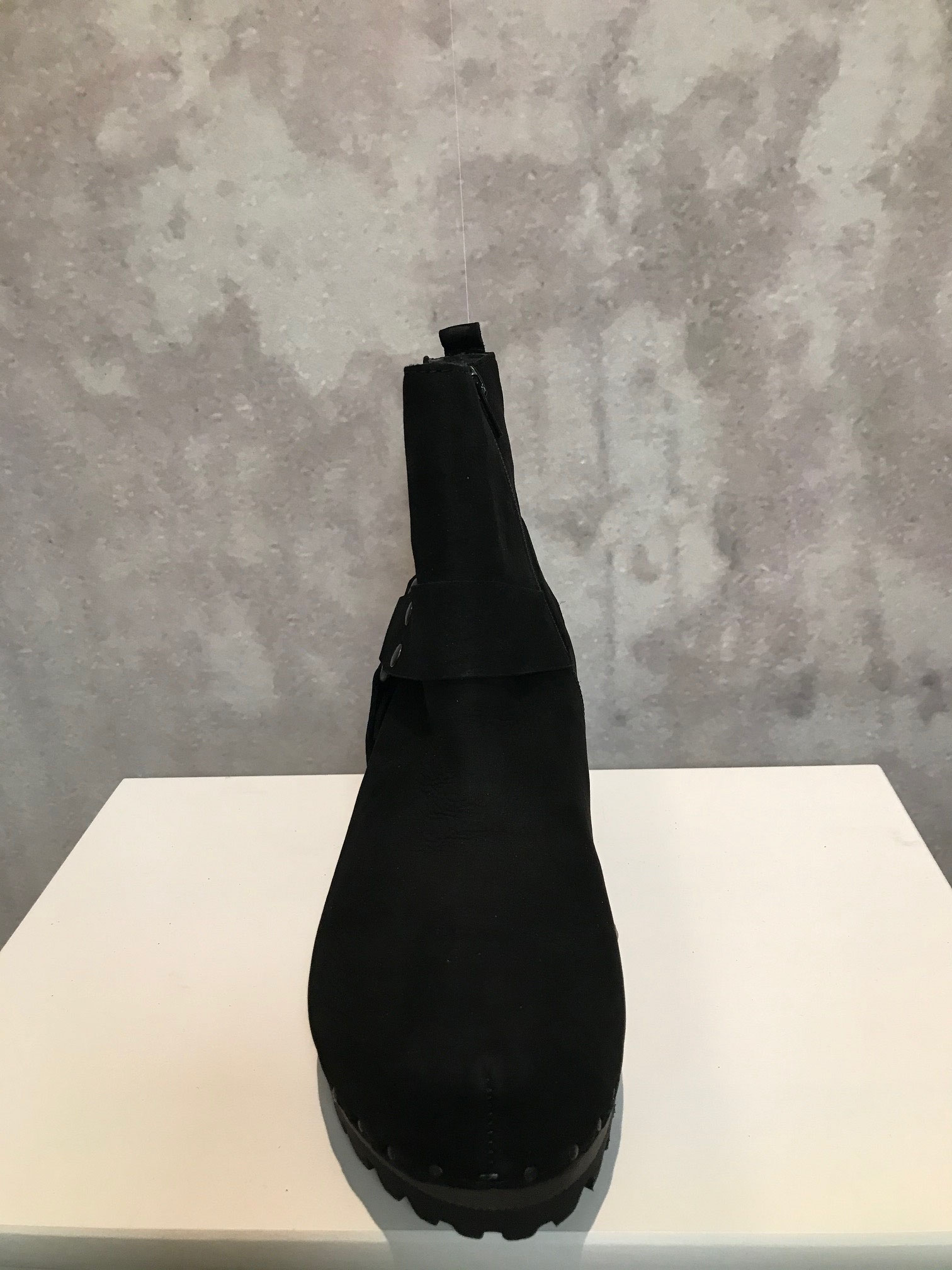INDIA Kaschmir schwarz Bikerboot, Größe 42 / UVP 245,00 Euro / SALE 125,00 Euro