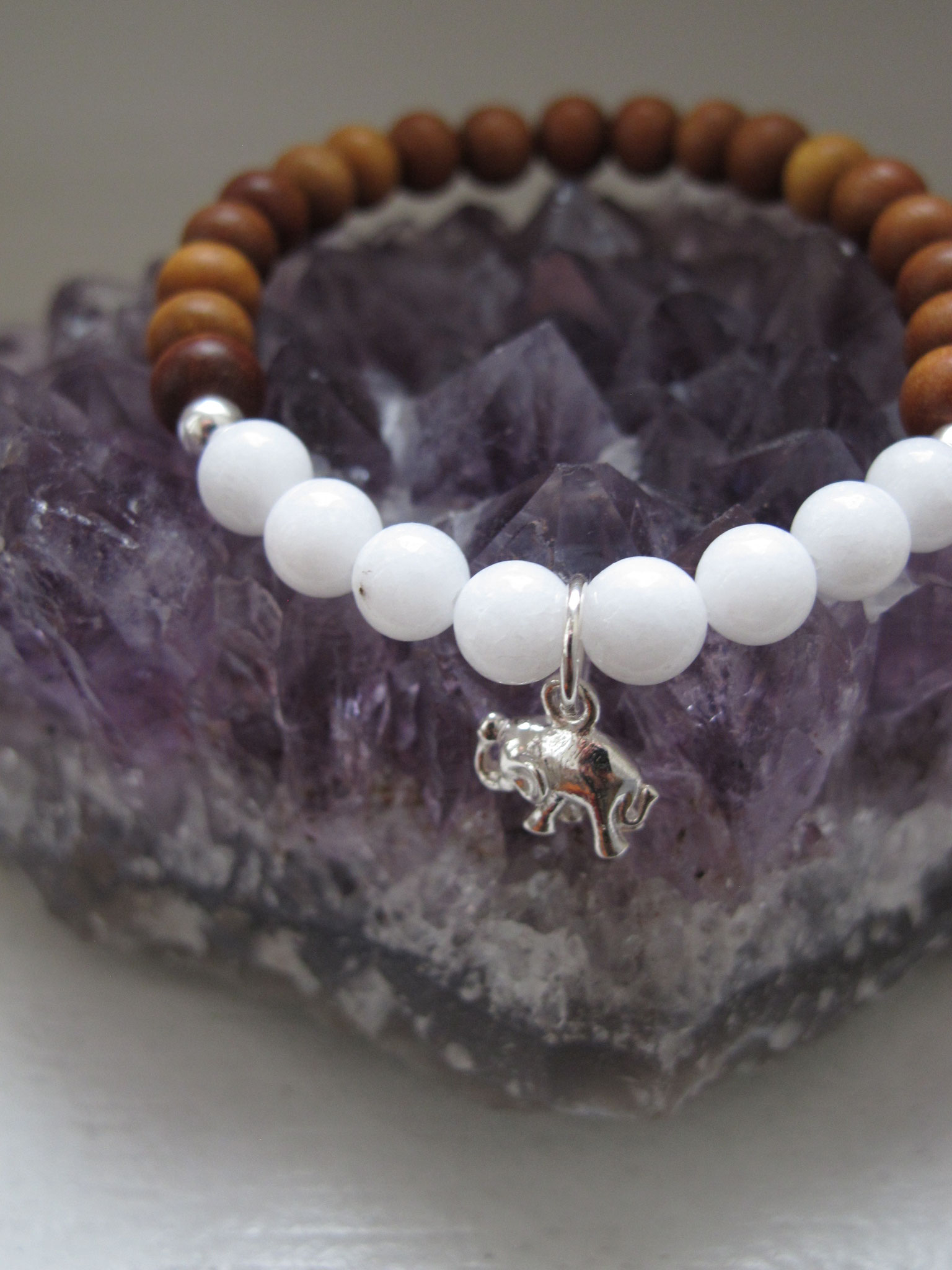 Lovely union between white jade and sandalwood - 925 Sterling silver elephant charm