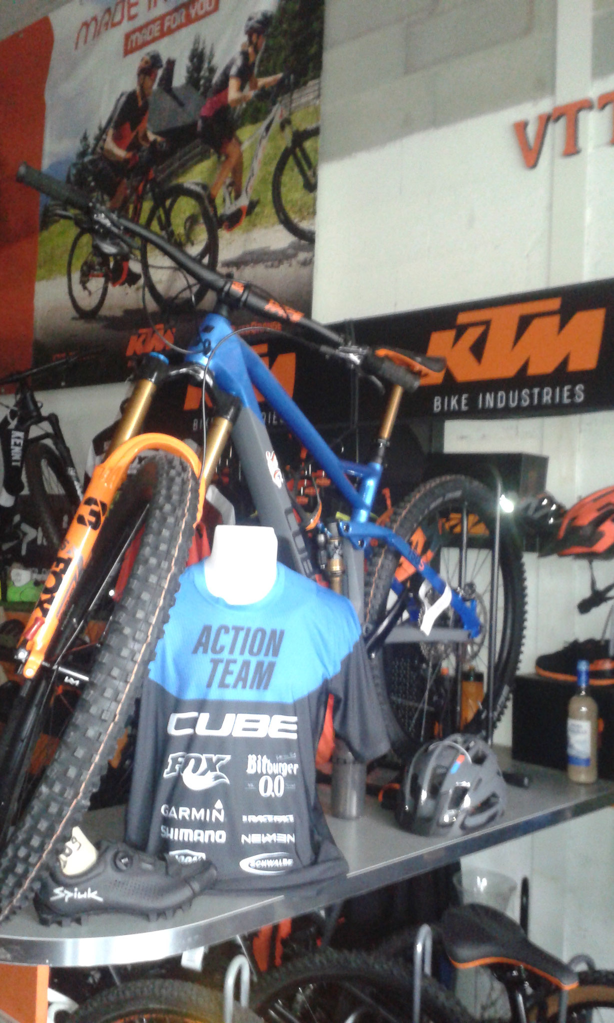 Promo vtt cube top
